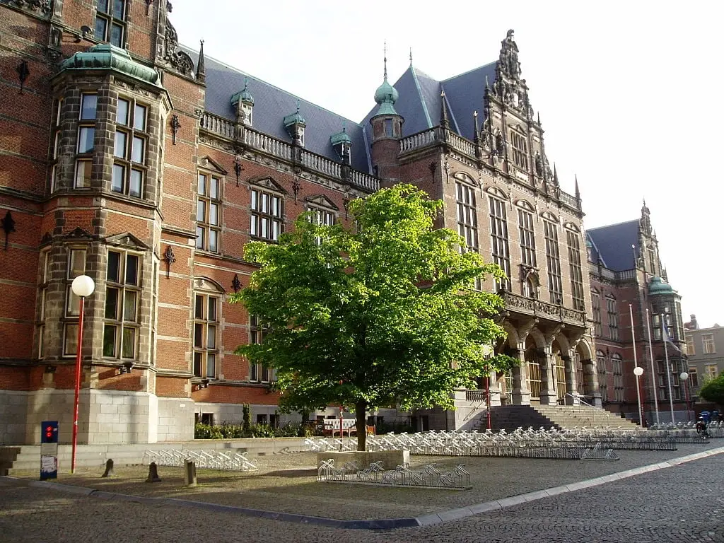 rijksuniversiteit academiegebouw cc bysa30 esdert