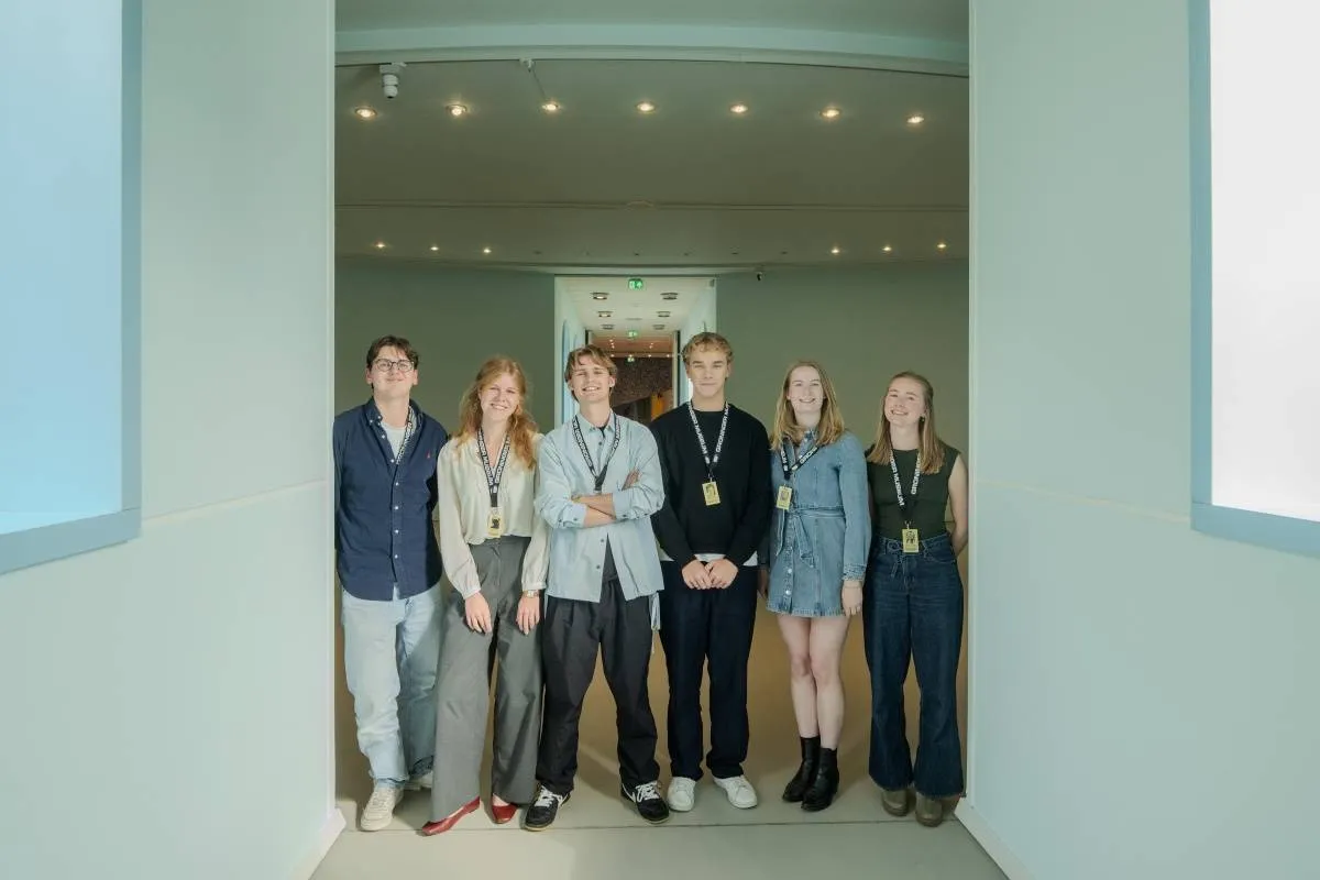 Pers_1200xAUTO_fit_center-center_95_none_nsGroningerMuseum_JongerenAmbassadeurs-NielsKnelis-0040-DSC_4151-1