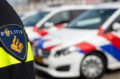 Bejaarde man ernstig toegetakeld door inbrekers