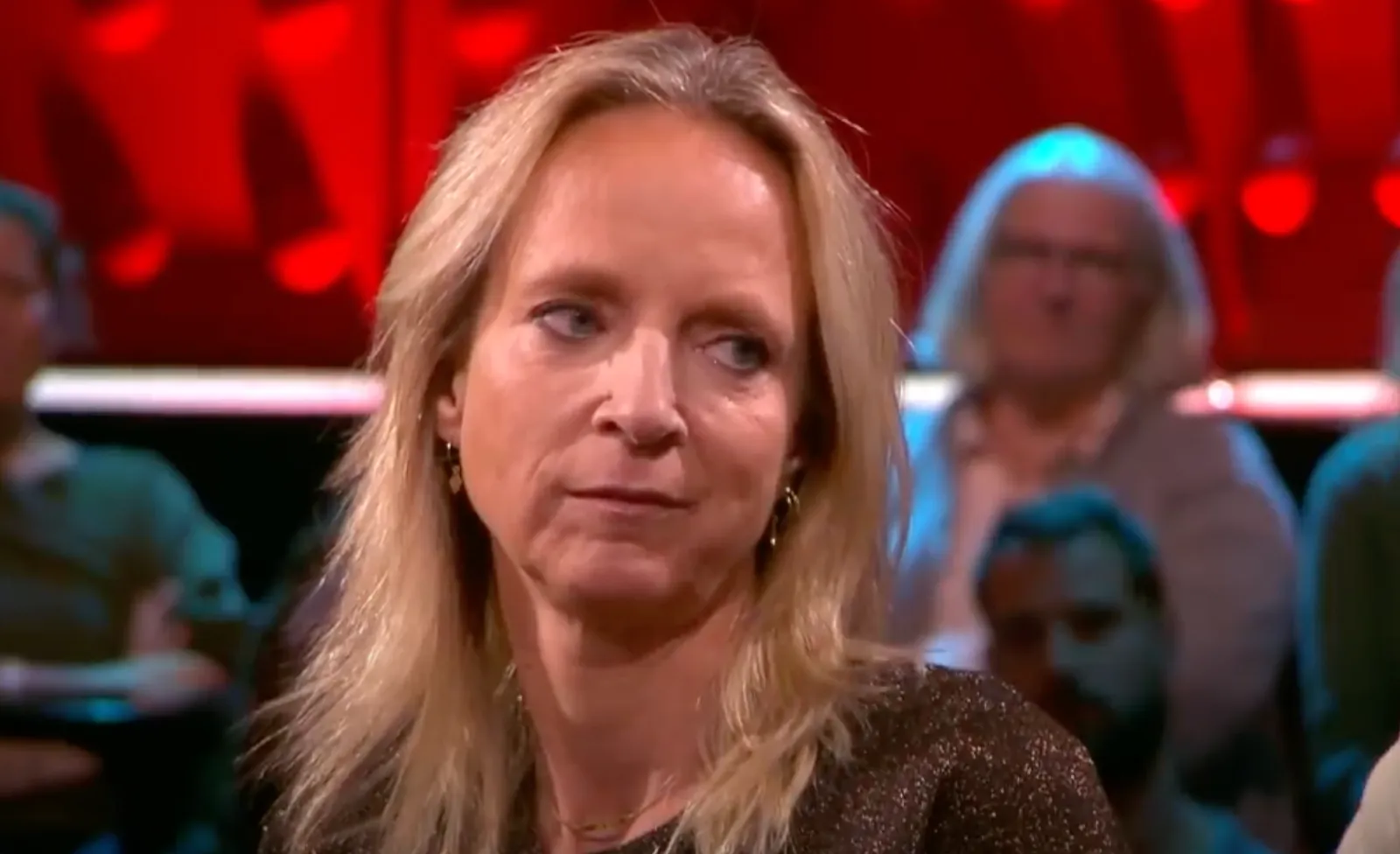 Floortje Dessing deelt verdrietig nieuws op haar verjaardag: "Kan niet meer reizen en werken"