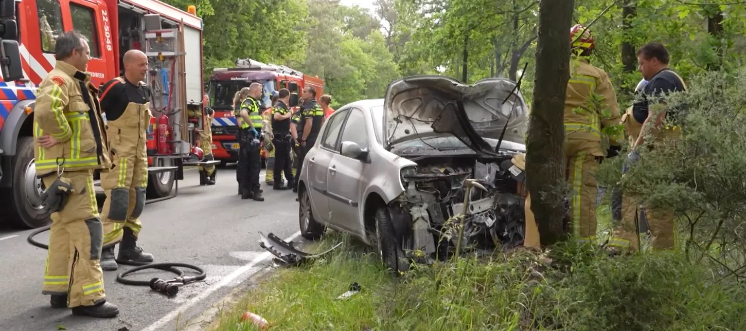 Vrouw overleden na heftig verkeersongeval