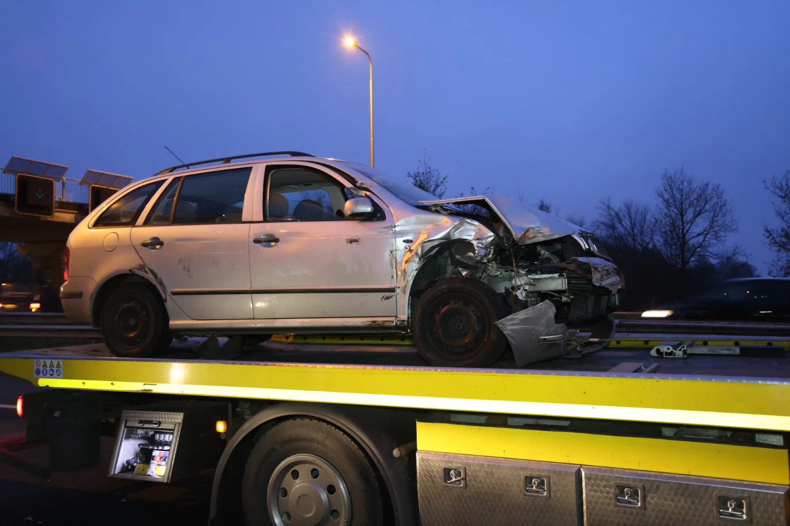 20211206090855 155a7619