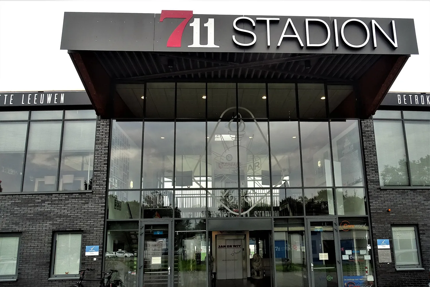 foto 19 8 2023 73 7 11 stadion van telstar online casino voor 2 jaar scaled kopieren