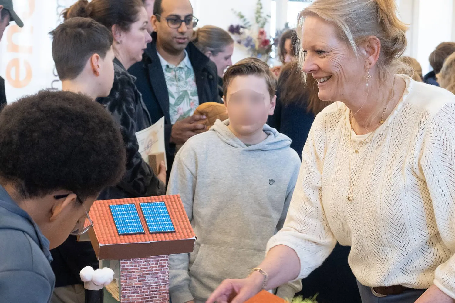 Highres-Warme woningmarkt-208 blur kopiëren