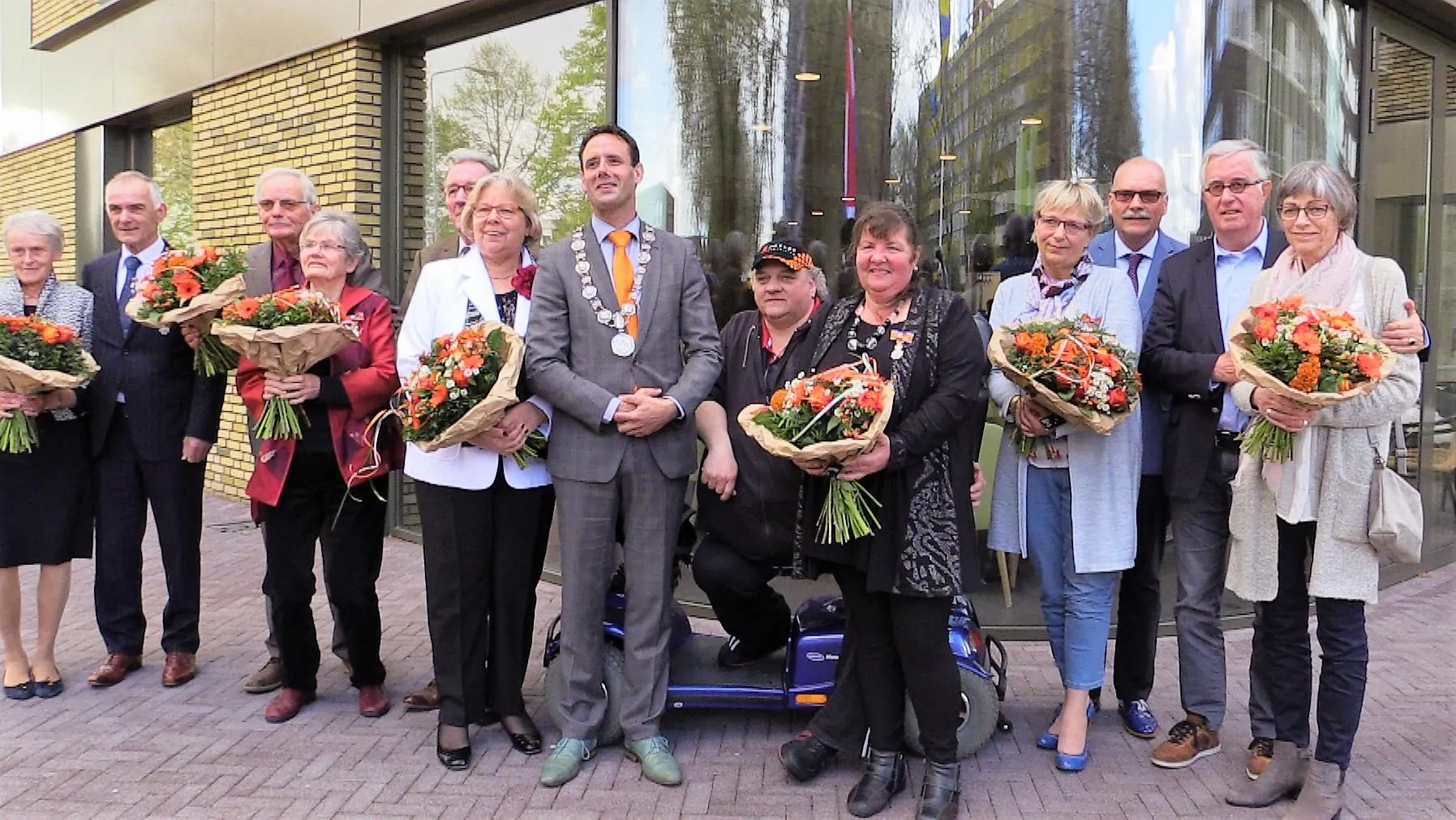 lintjesregen 2017 harderwijk koninklijke onderscheiding frits sparnaaij