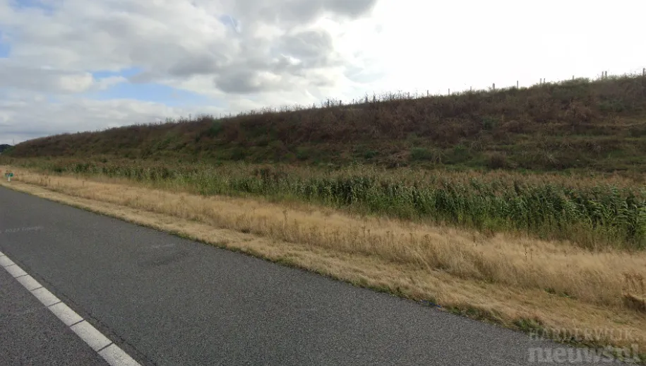 Plaatsen en vervangen geluidsschermen A28 Harderweide opgesplitst