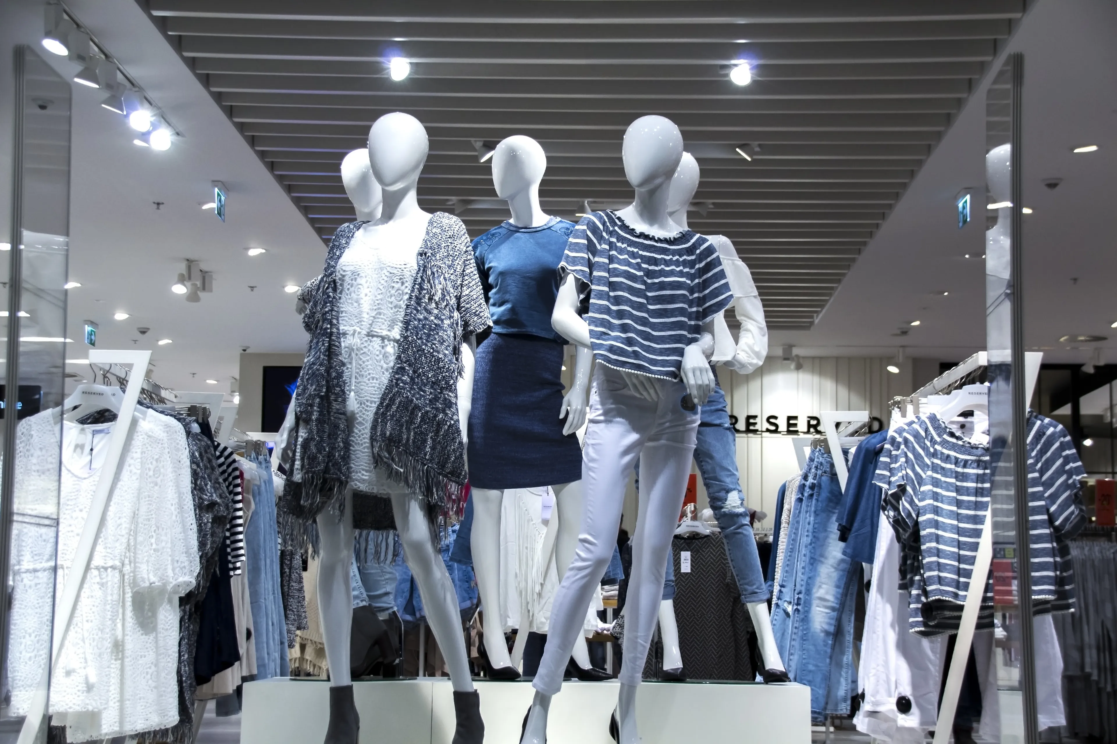 shopping mall 1316787