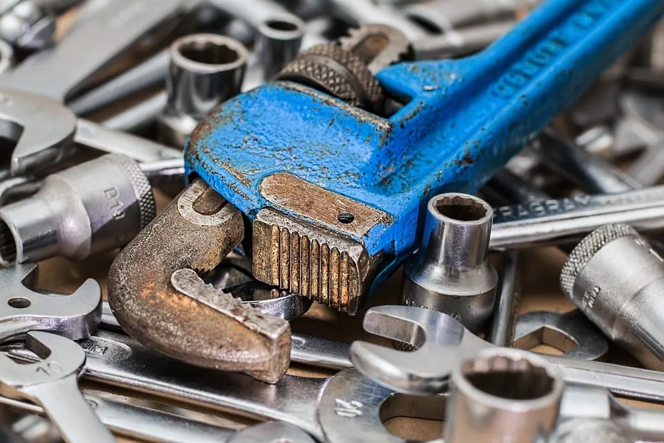 wrench 717684 960 720
