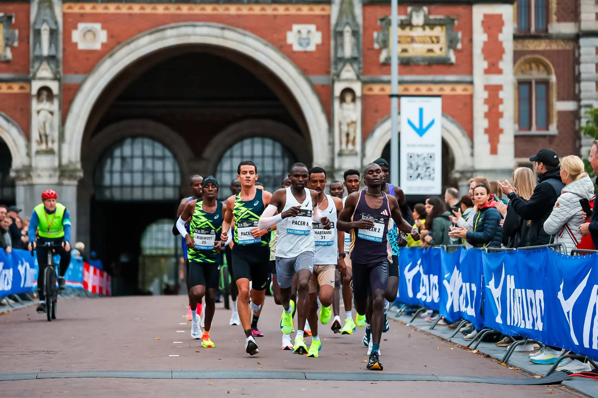 spark 20241020 091349 tcsamsterdam dt 1923
