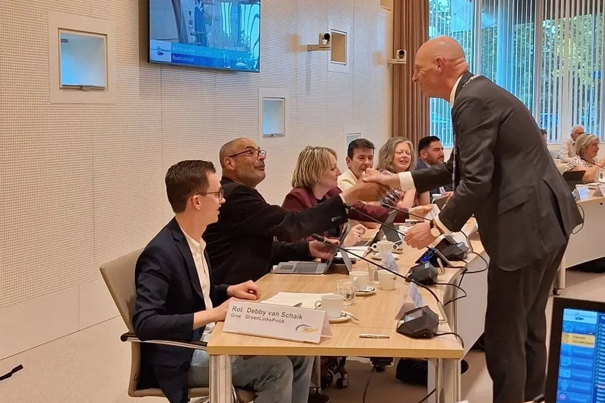 06. Burgemeester feliciteert PRO Heemskerk