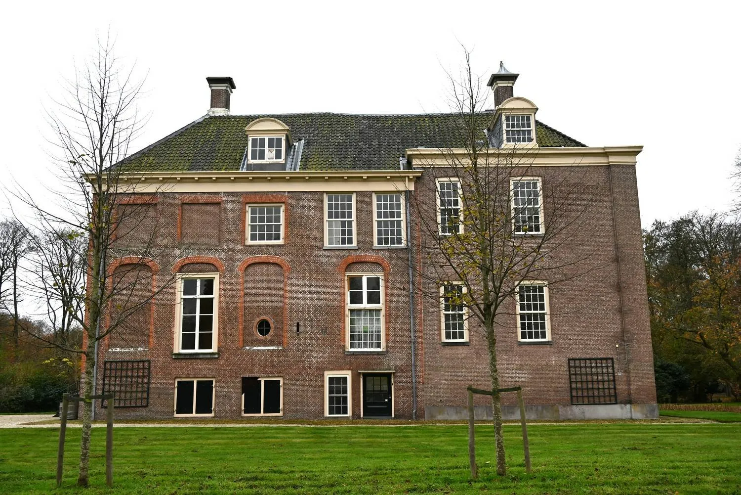 huis te manpad rechterzijkant 2024