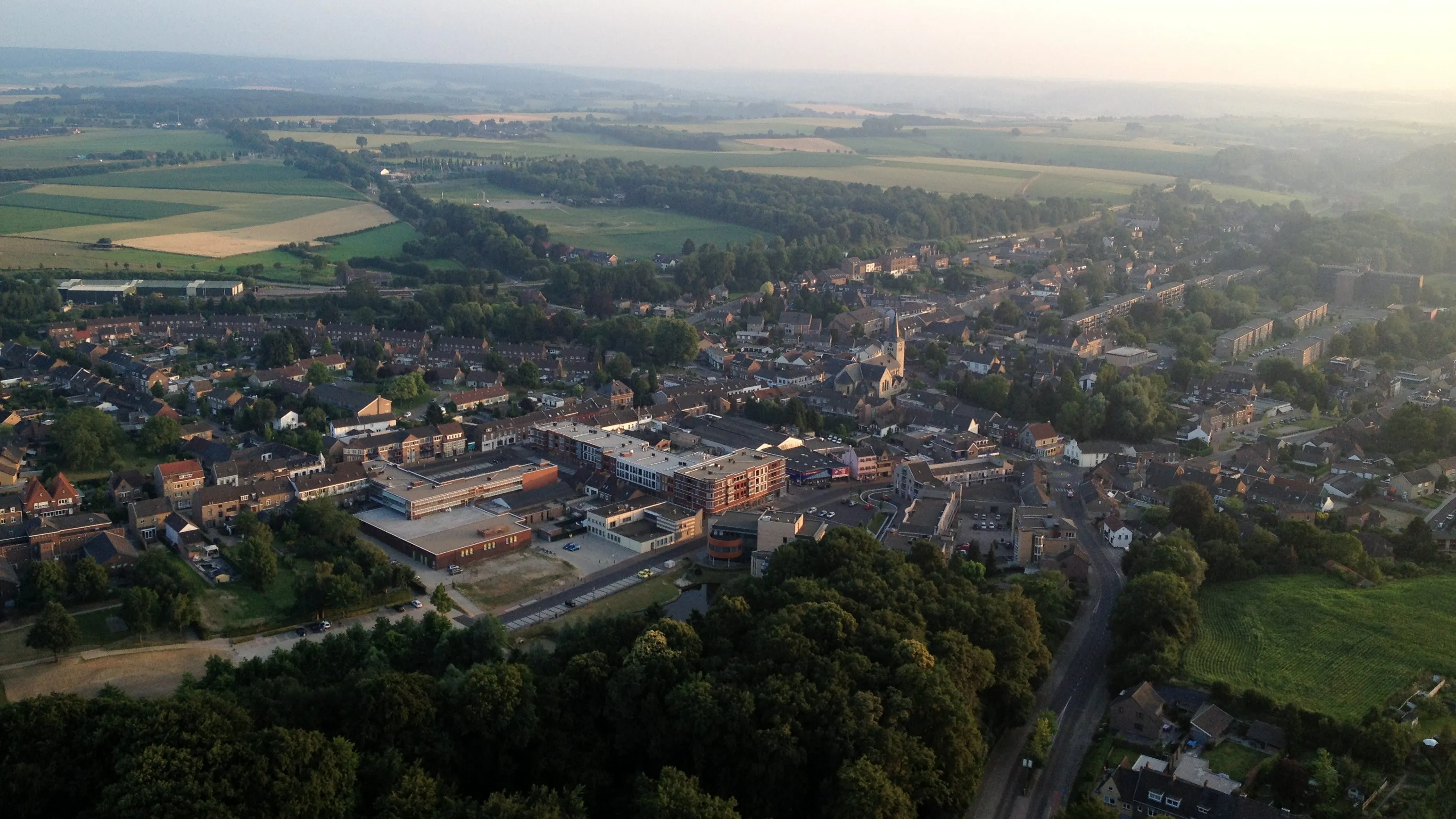 simpelveld aerial viewjpg wikimedia e1483553581793