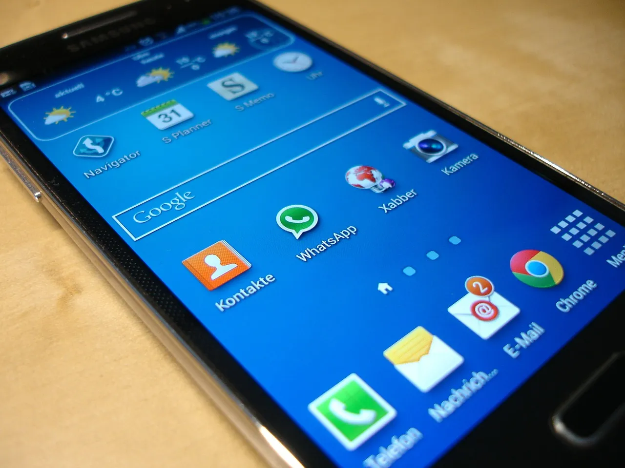 smartphone 325482 1280
