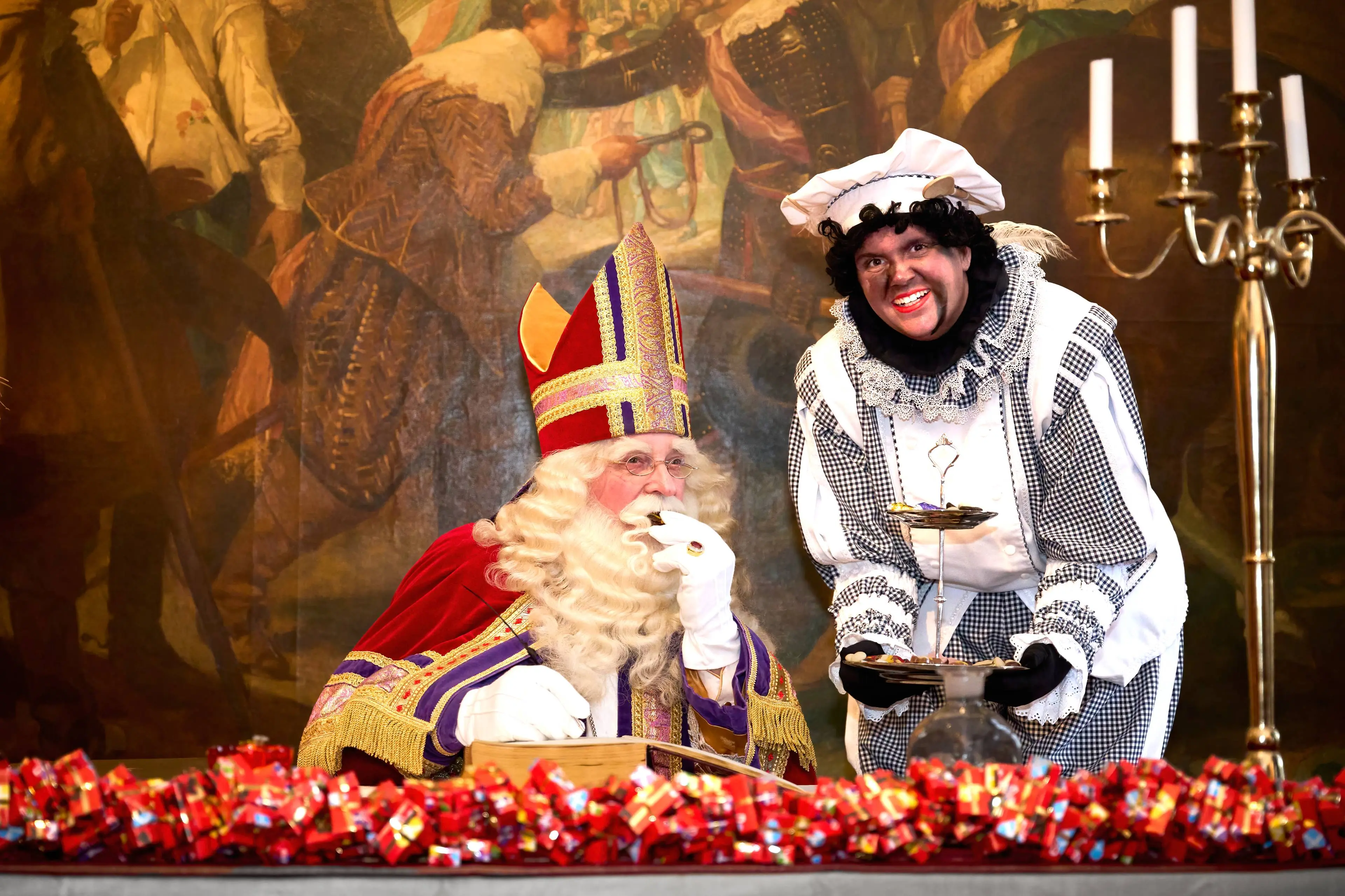 241118 5864 Kasteel van Sinterklaas weer bijna open