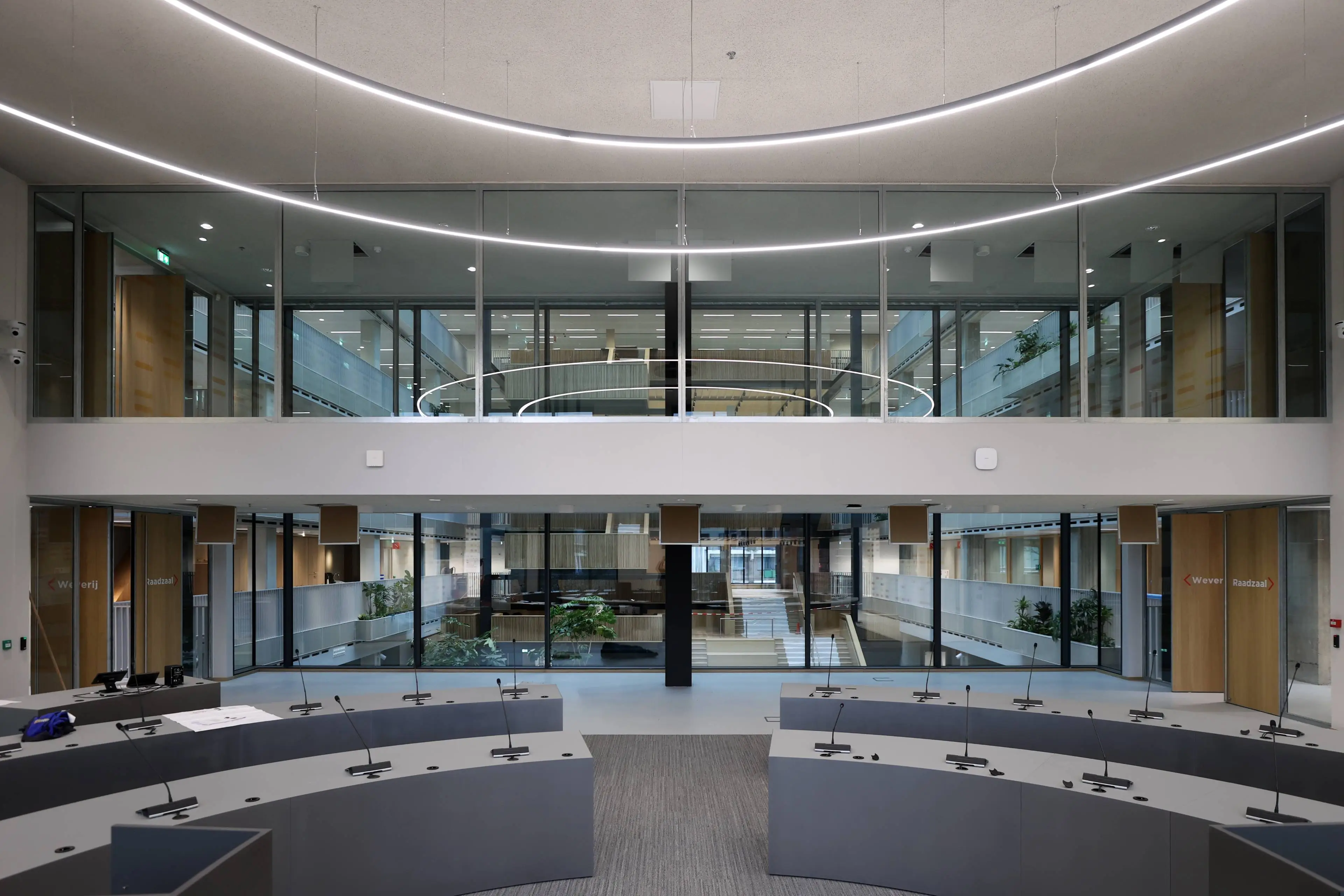 240312 0198 Nieuw Huis voor de Stad gedoe levering meubilair