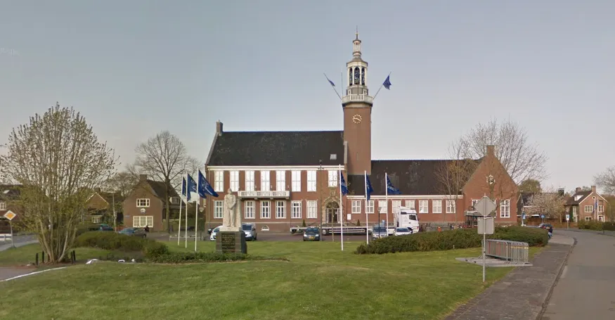 gemeentehuis hoogeveen googlemaps