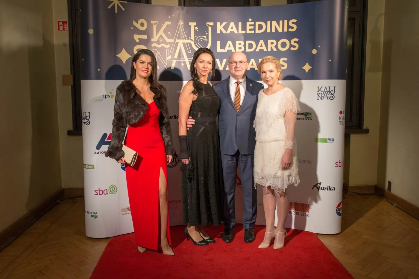 kaledinis labdaros vakaras 013