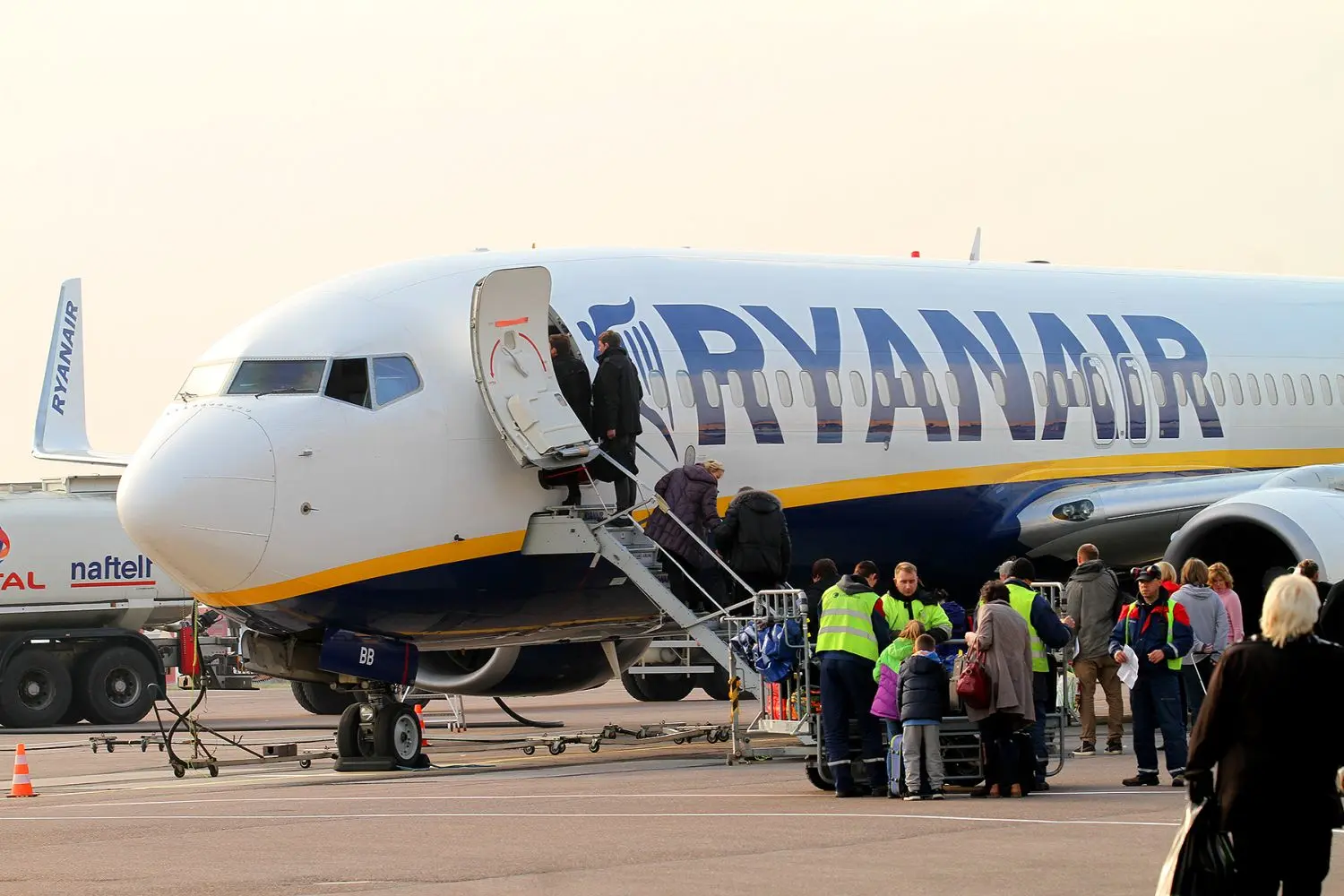 nauja ryanair kryptis 14