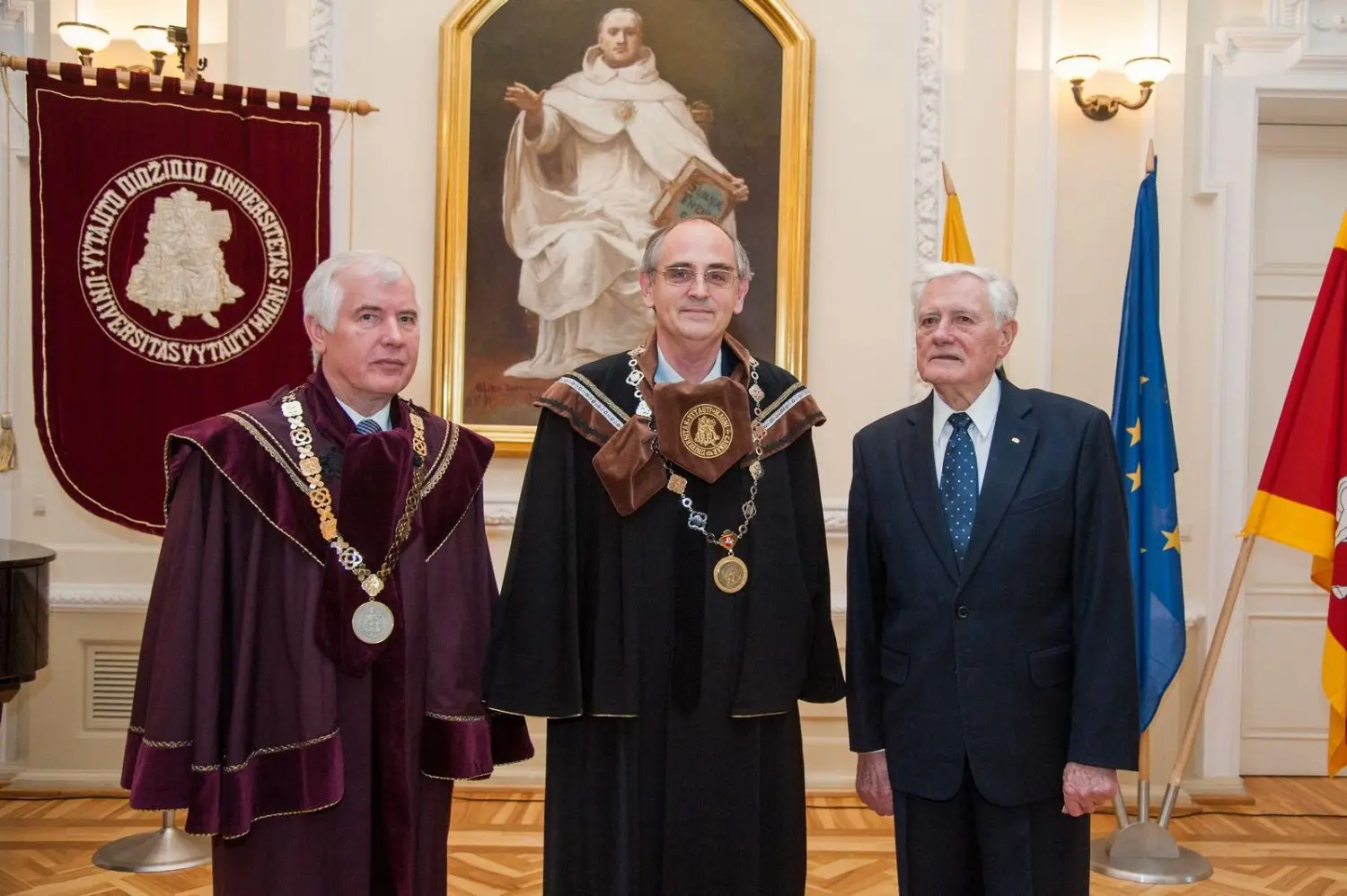 vdu garbes daktaras 15