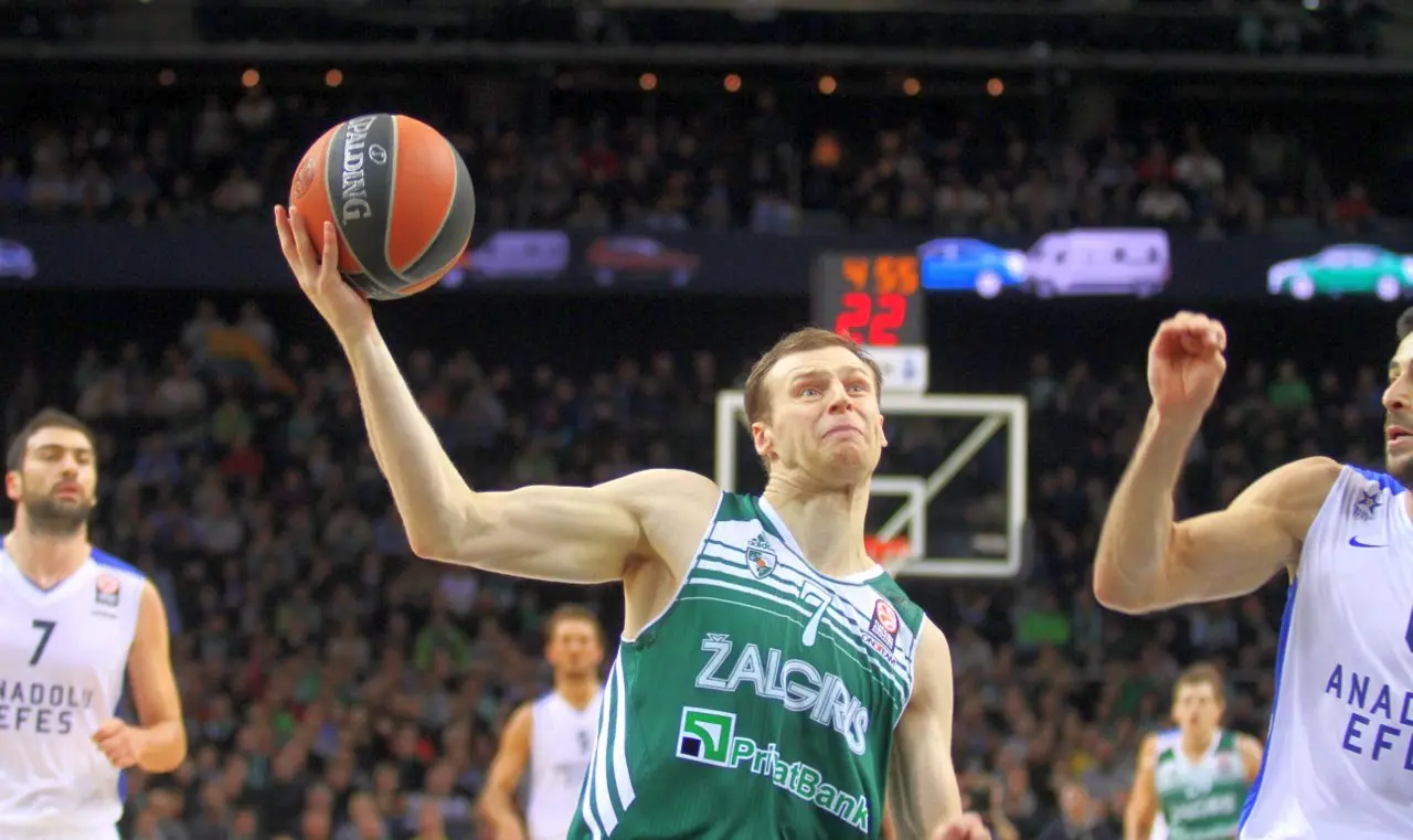 zalgiris anadolu efes 11