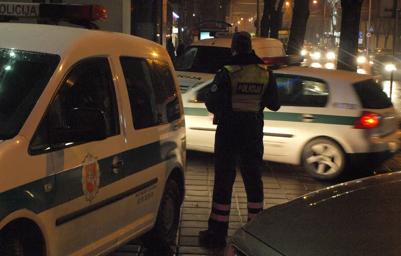 Vakaro nutikimas Nautilus 4