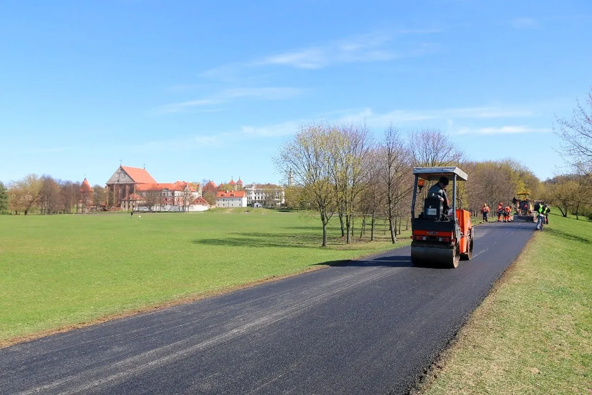 Santaka pavasarį pasitinka atsinaujinusiais takais