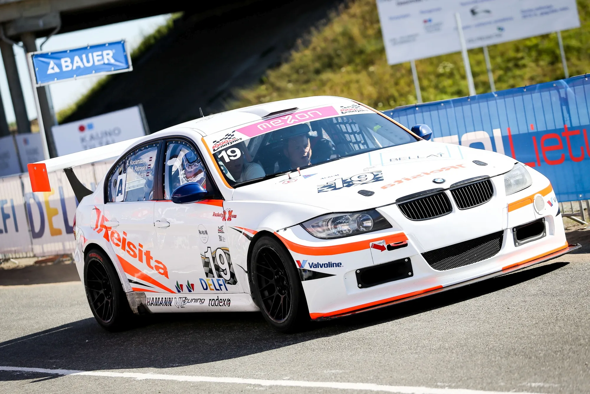 1000 km lenktynės 10