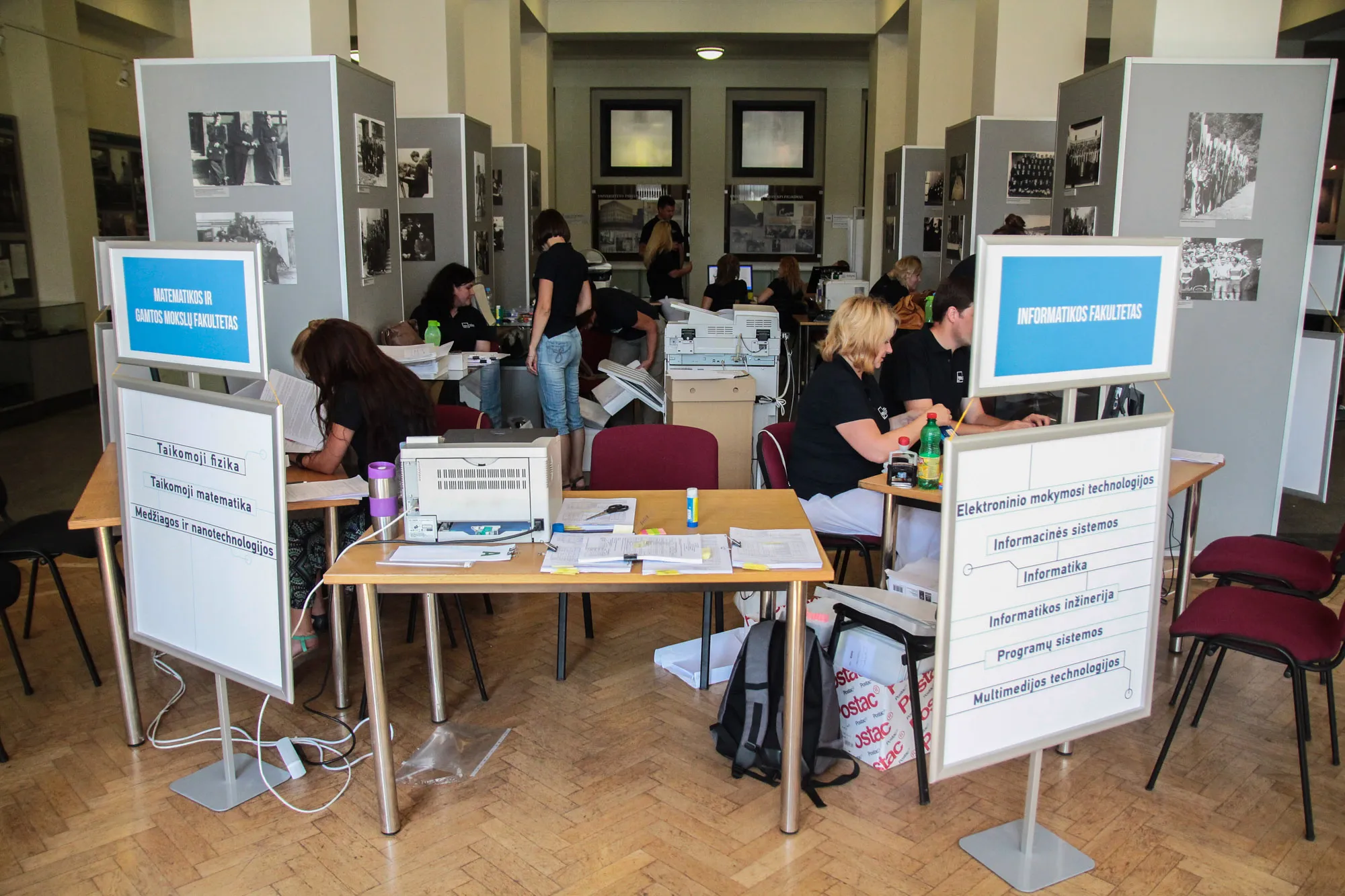 Sutarčių pasirašymas universitetuose