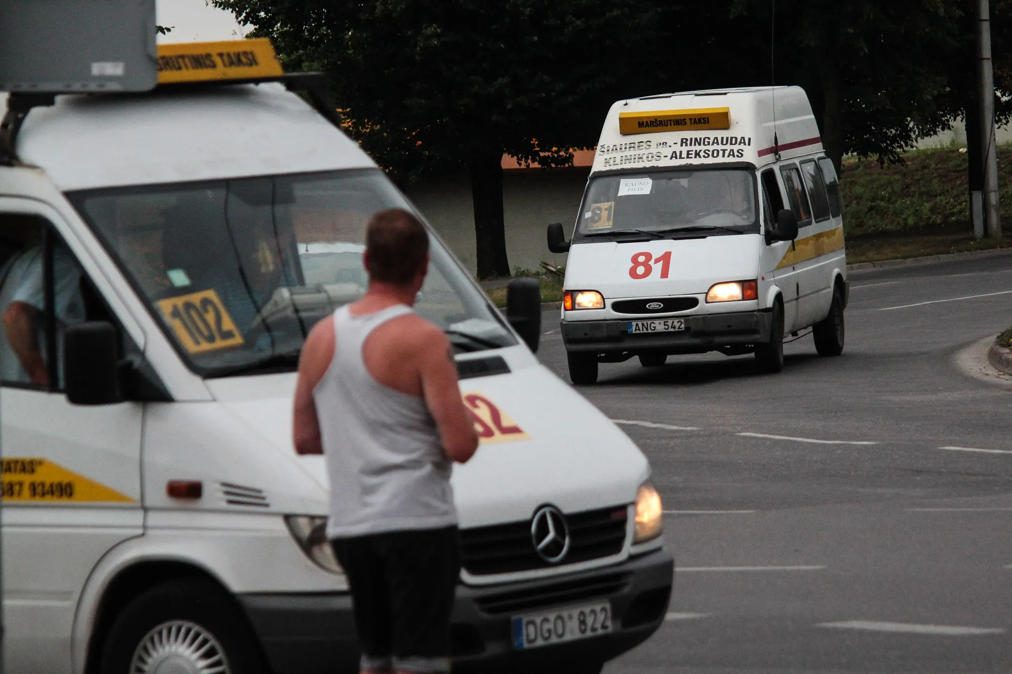 Naujieji maršrutiniai taksi