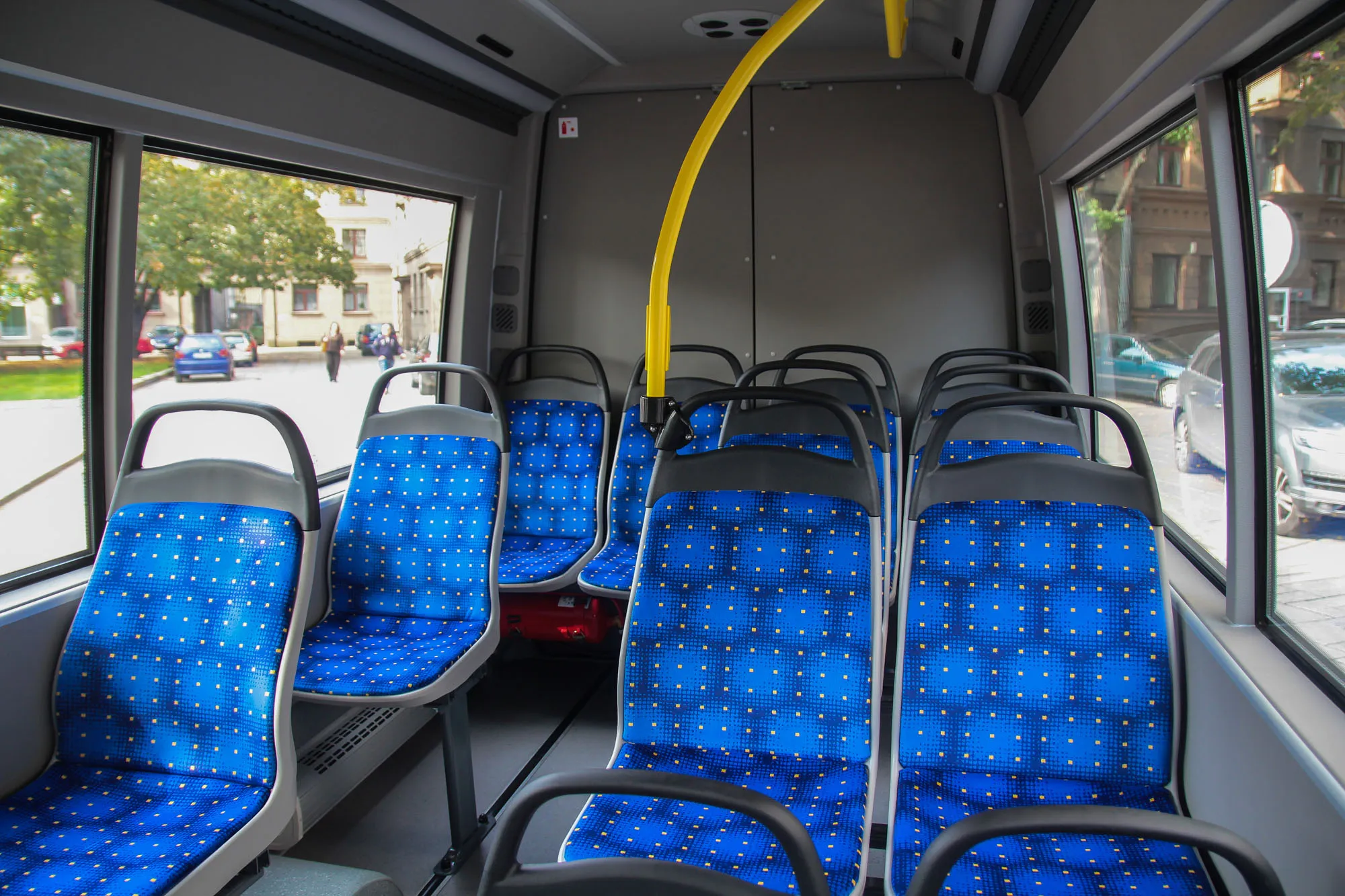 Visuomenei pristatyti naujieji mikroautobusai