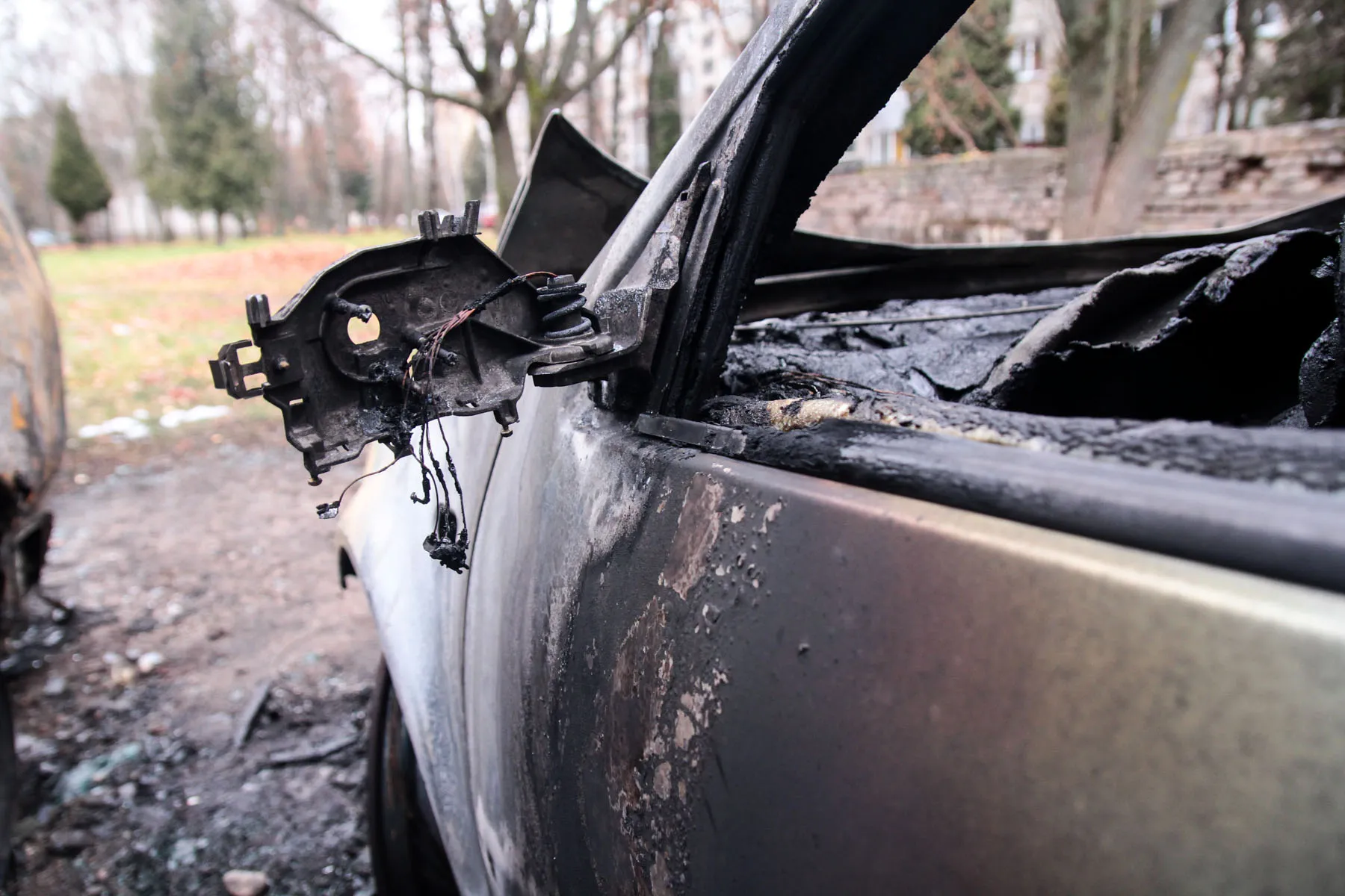 Sudegę automobiliai