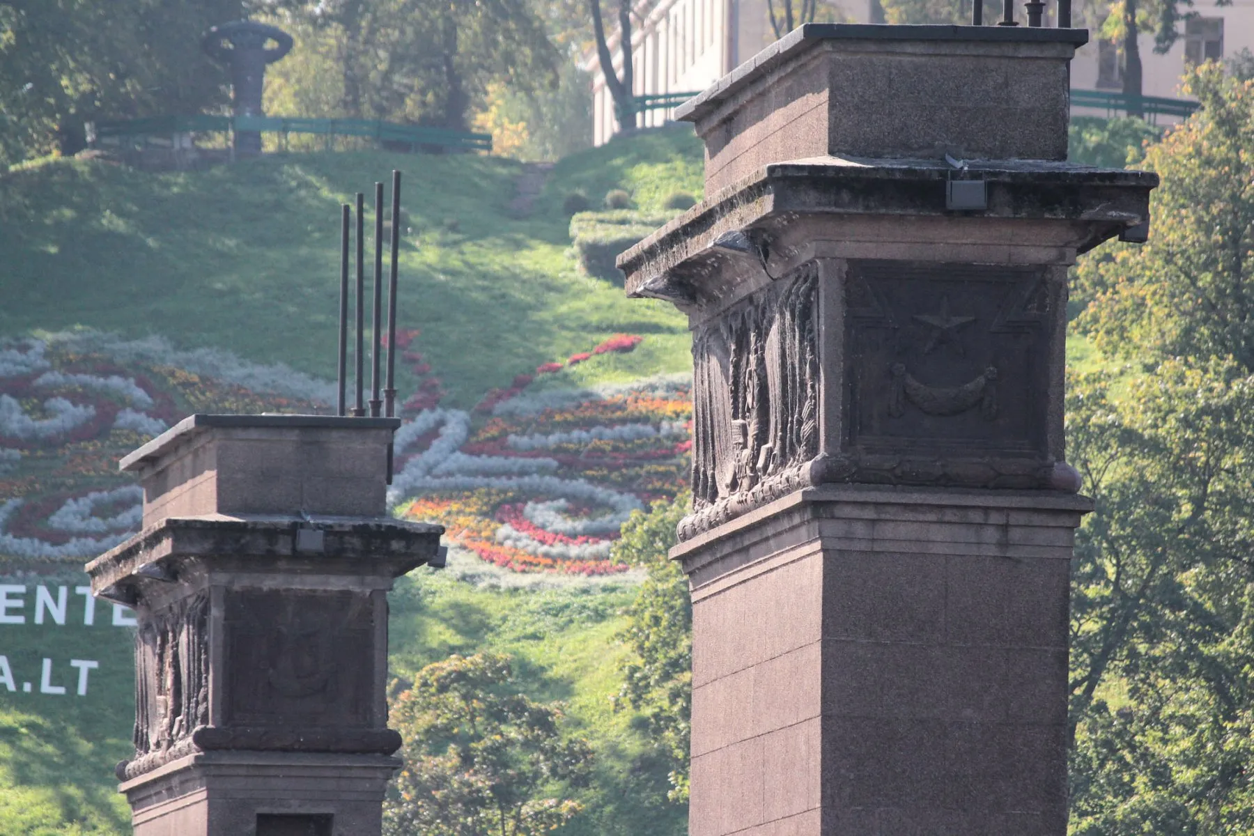 Nuo Vytauto Didžiojo tilto bus nuimta sovietinė simbolika