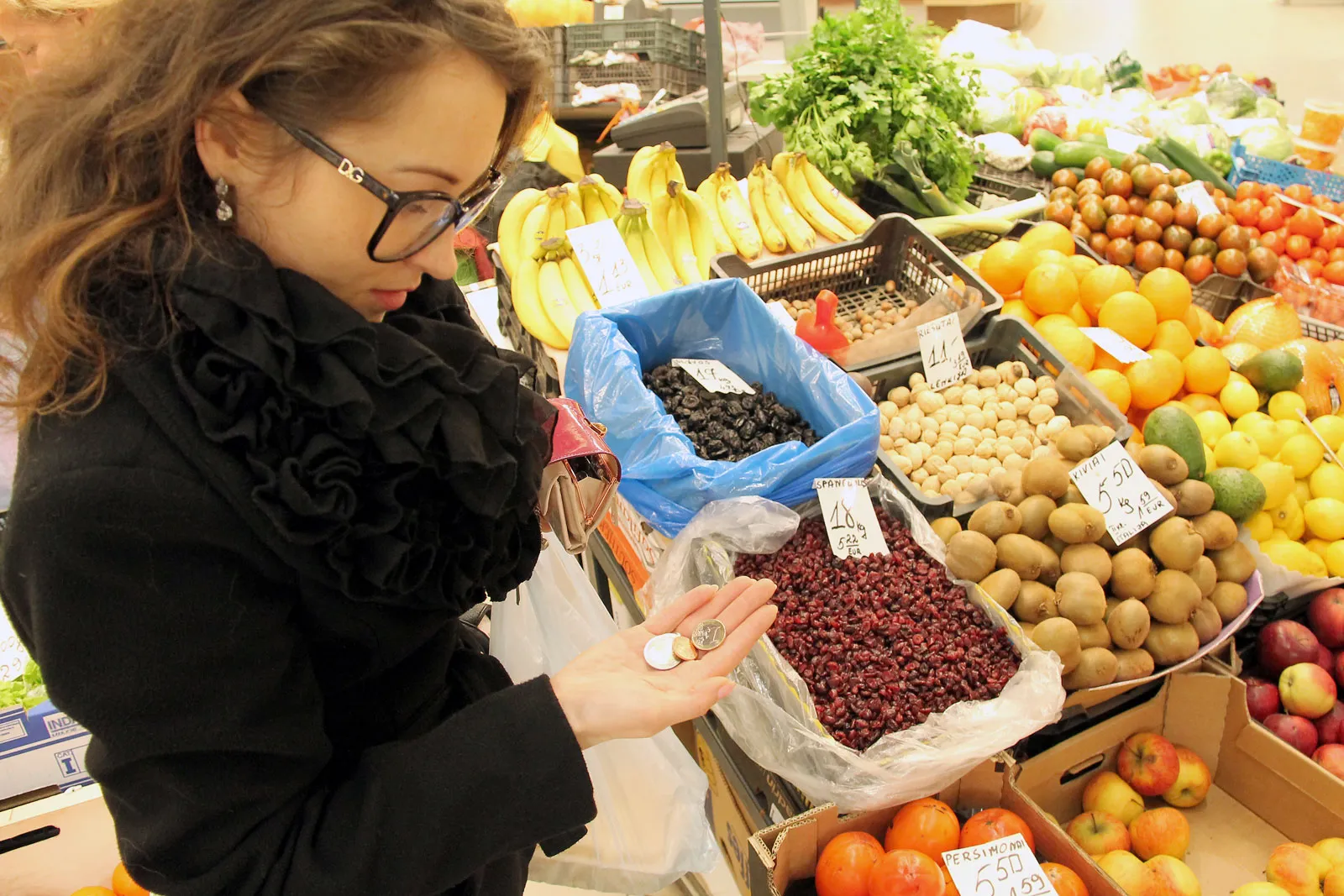 Prekybininkai ir pirkėjai dėl euro ir lito nesiskundė