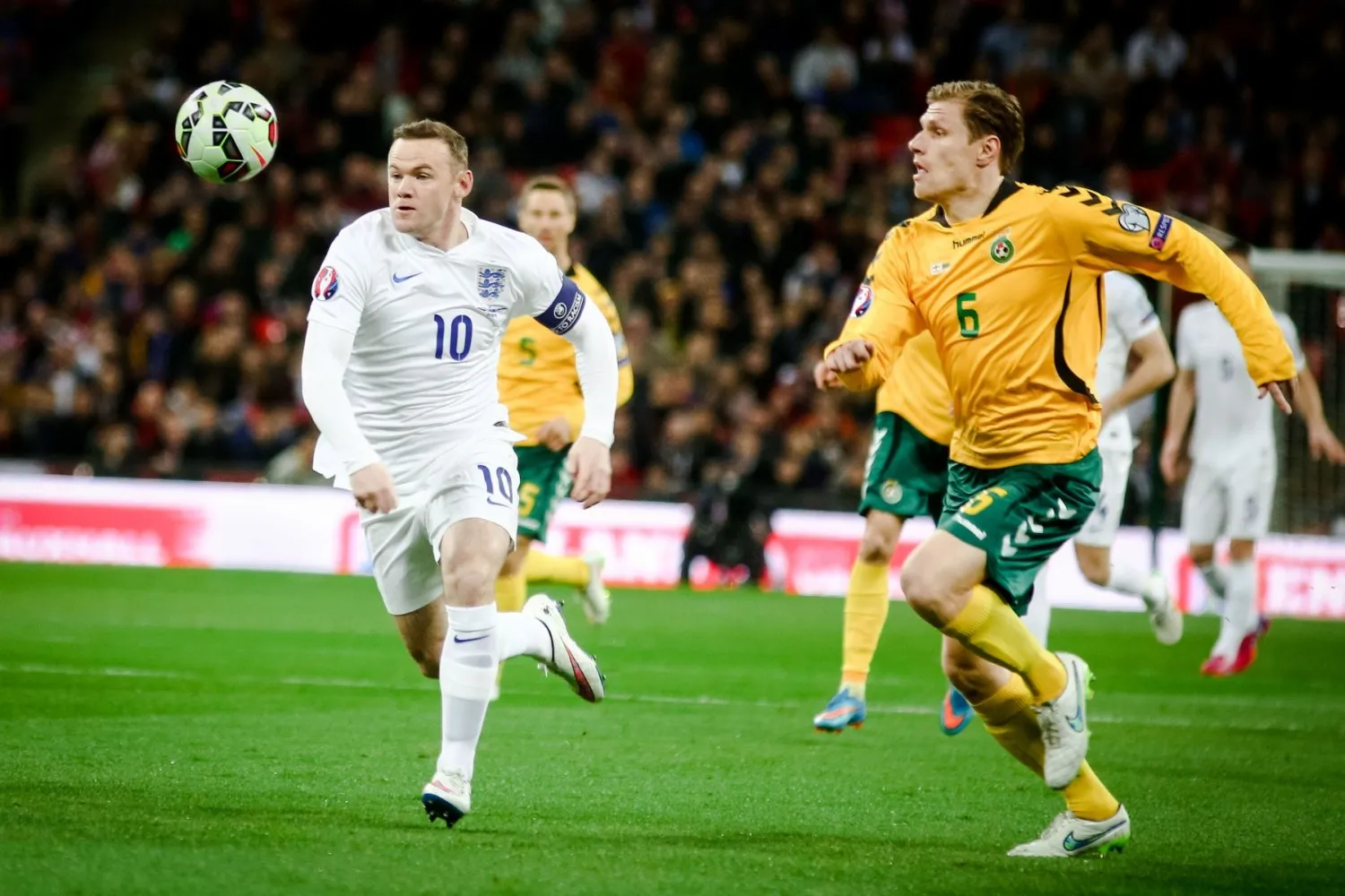 Istorinis futbolo mačas: Anglija-Lietuva