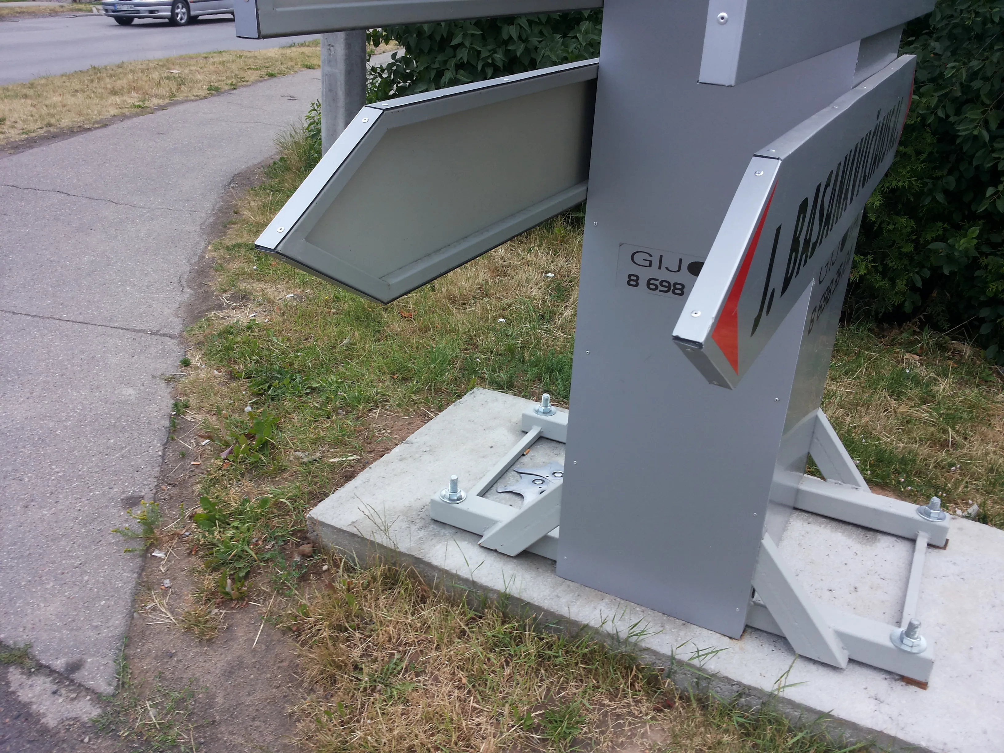 Nesaugi relama mieste