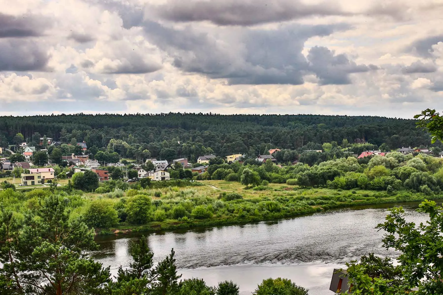 Lantainių piliakalnis