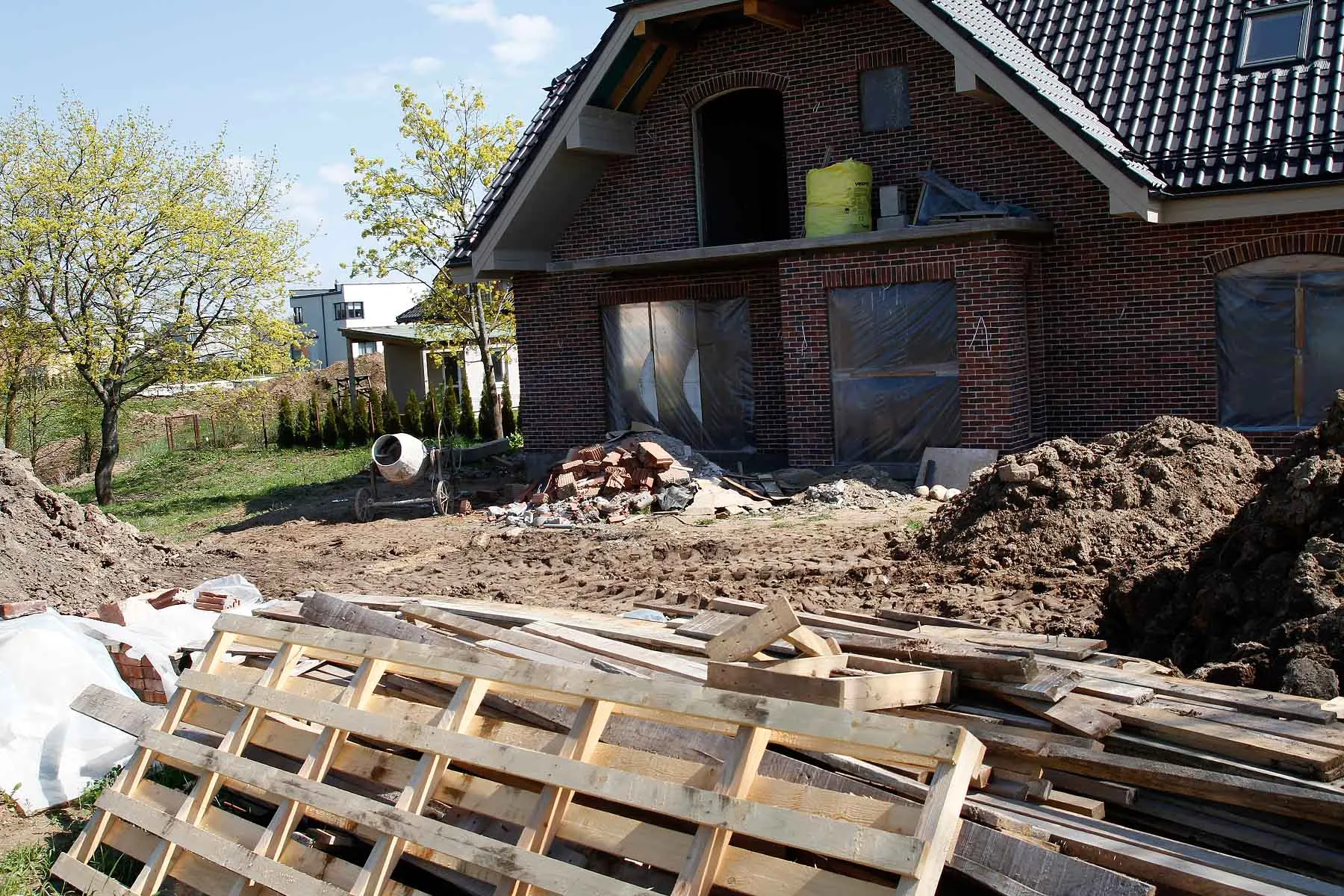 Kamšos botaninis-zoologinis draustinis kenčia nuo naujų statybų