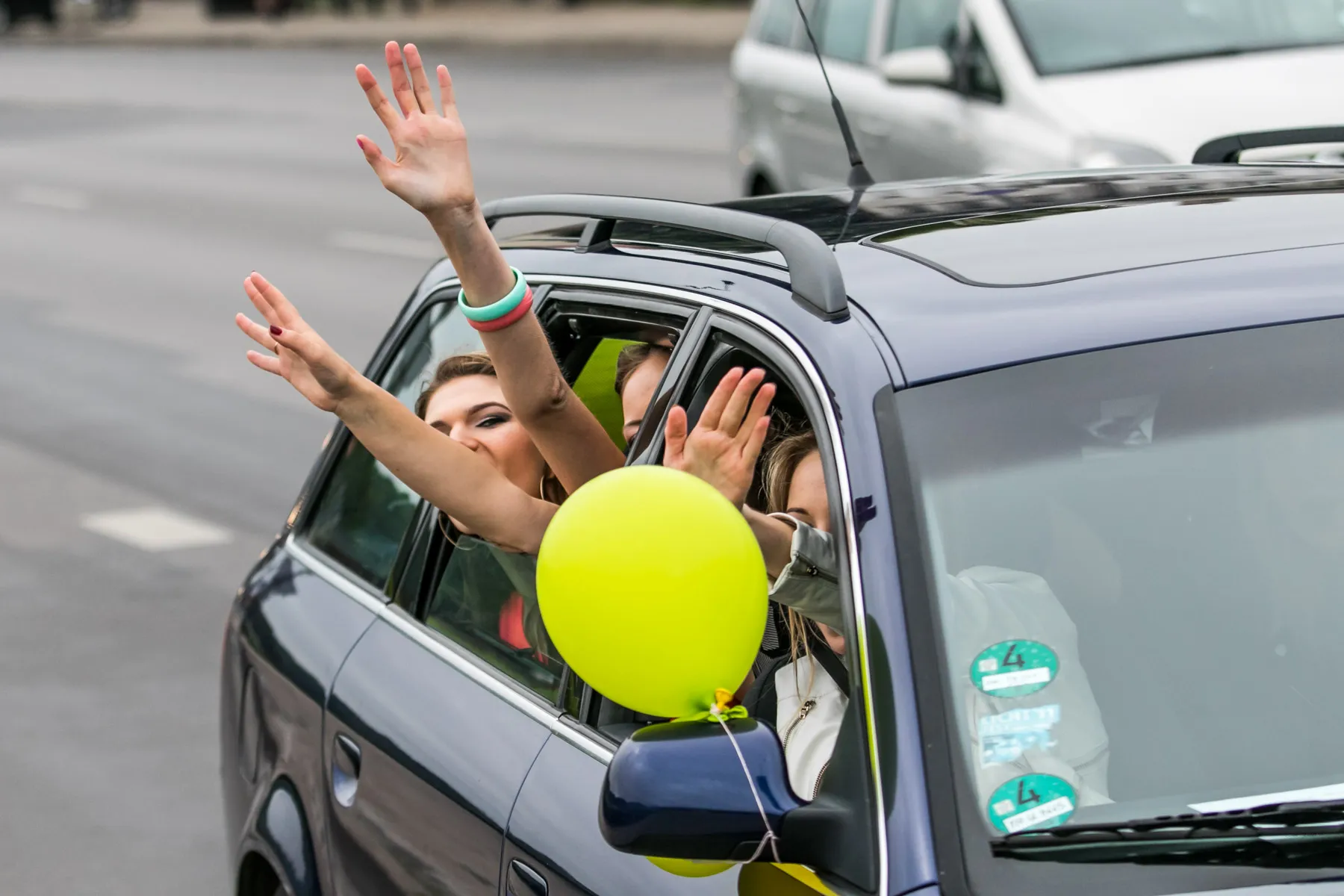 Abiturientai švenčia paskutinį skambutį