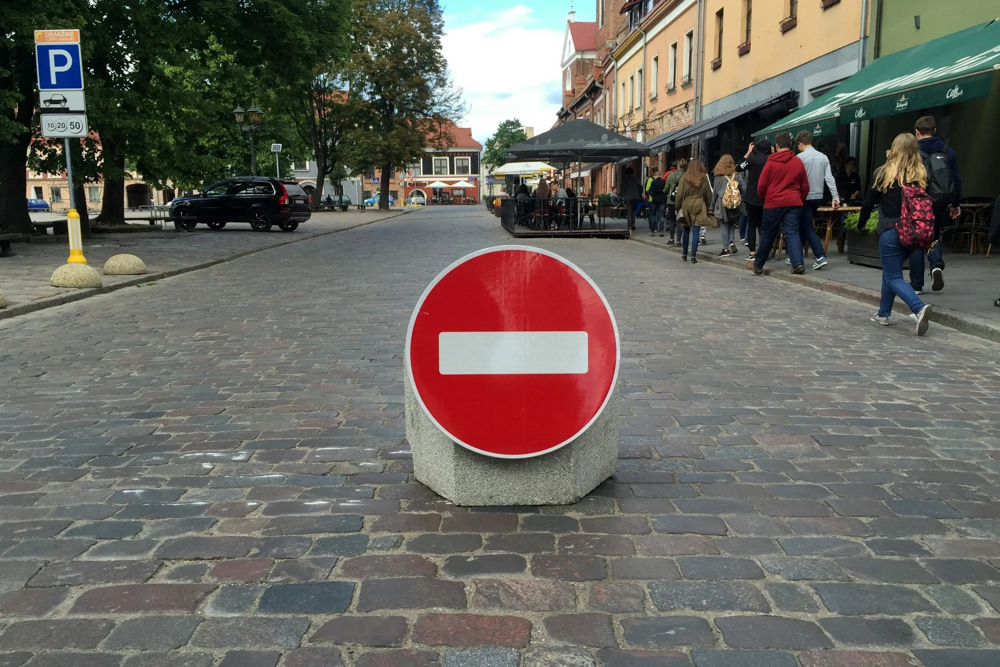Pakitusi eismo tvarka Rotušės aikštėje