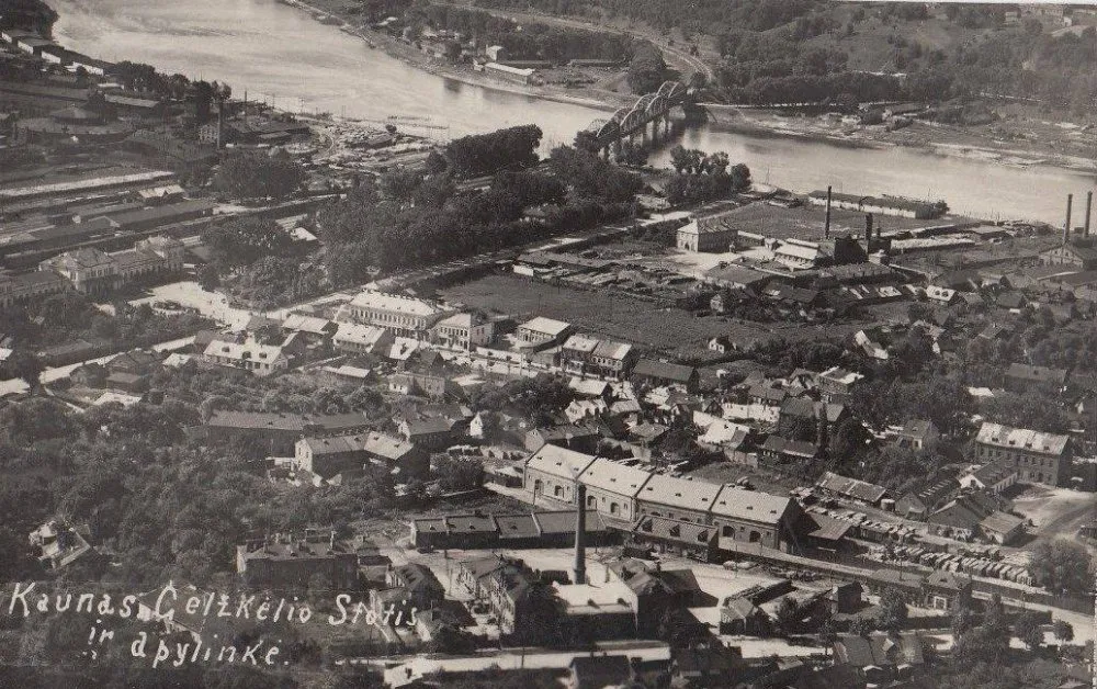 Geležinkelio stotis XXa. 3-4deš.