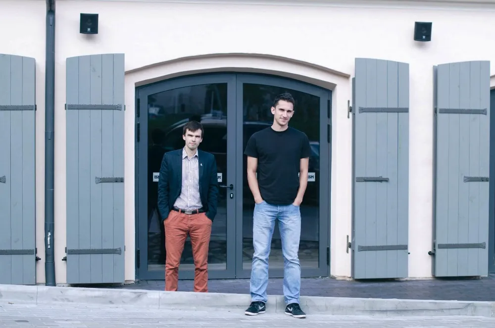 UAB „Dalinuosi.lt“ kūrėjai P. Valatkevičius ir M. Živačevskis