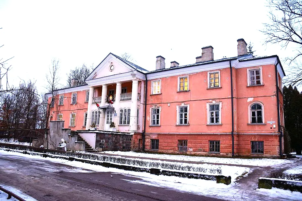 Aukštosios Fredos dvaro rūmai