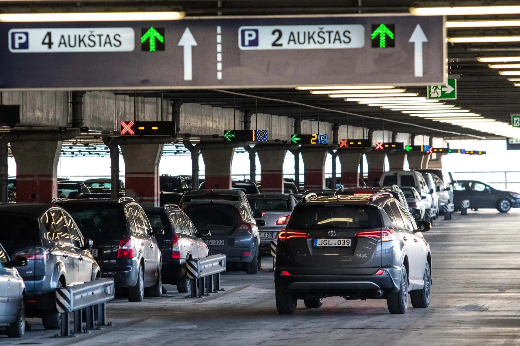 Akropolio stovėjimo aikštelė