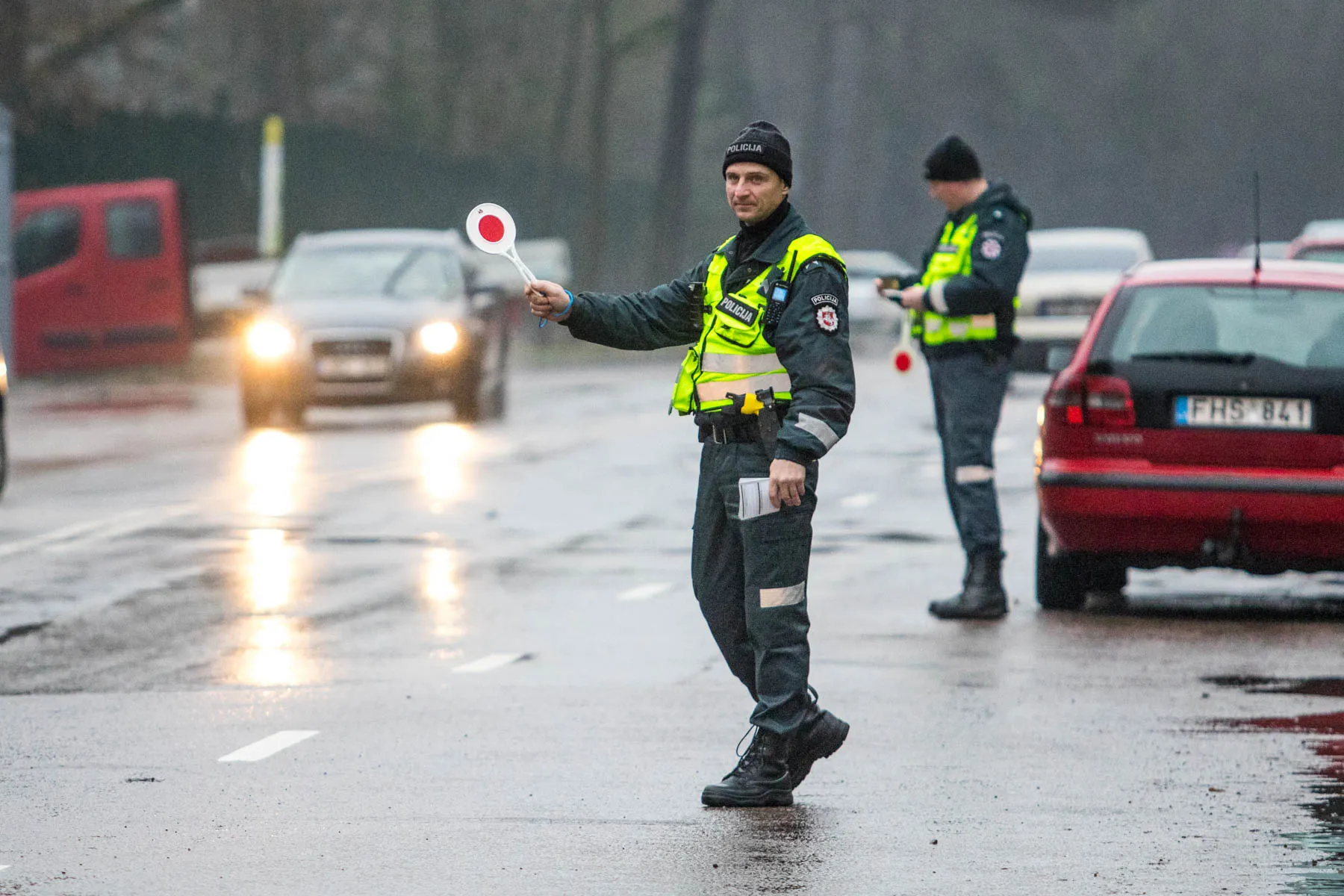 Policijos reidas, policininkas
