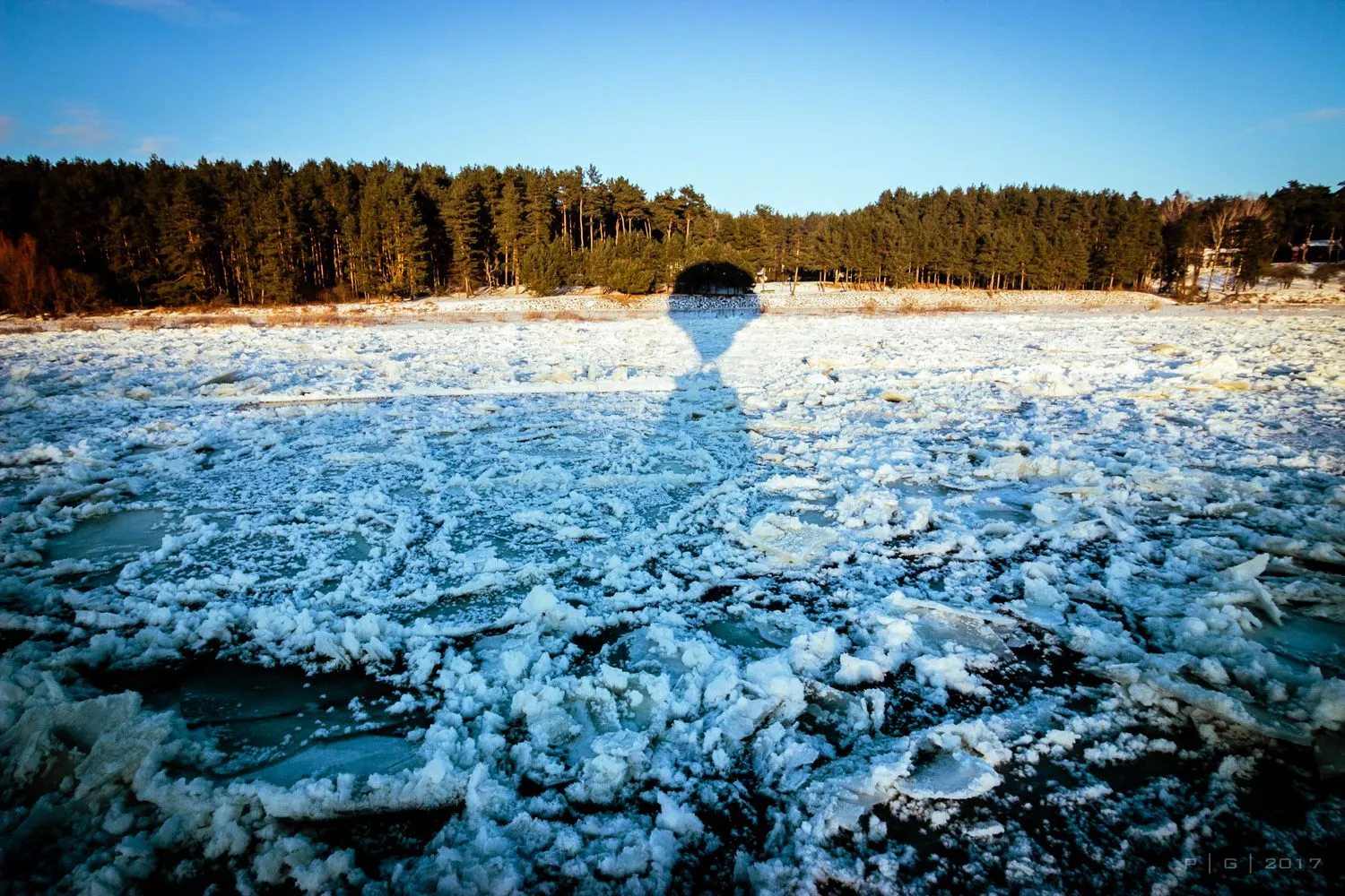 Birštono Nemuno vingiai iš oro baliono žiemą