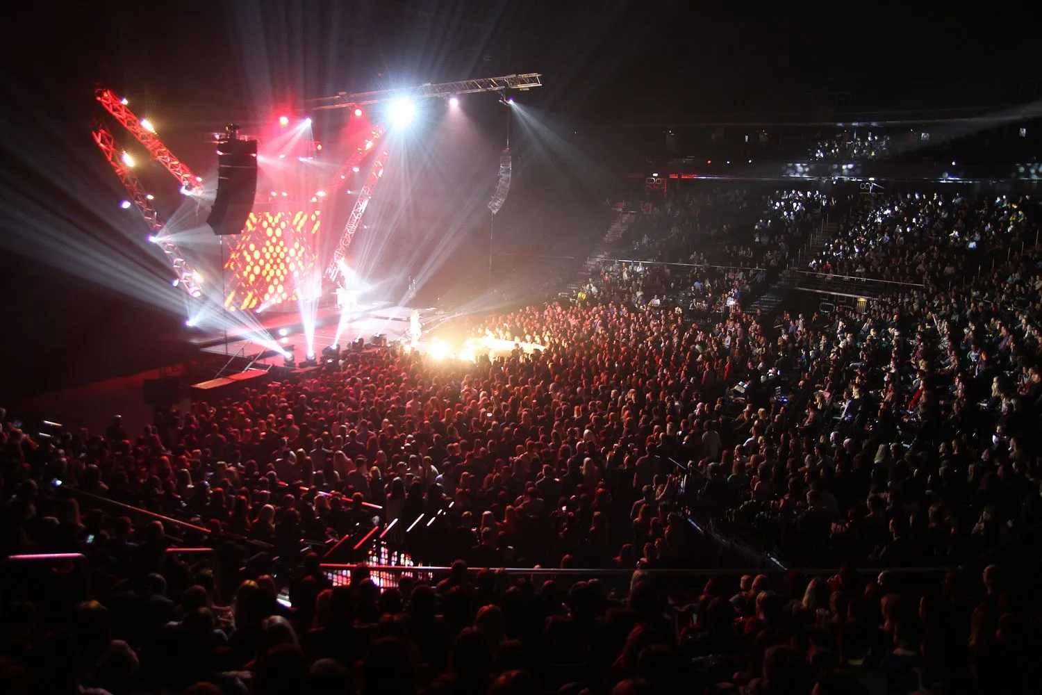 One Love Show koncertas Žalgirio arenoje