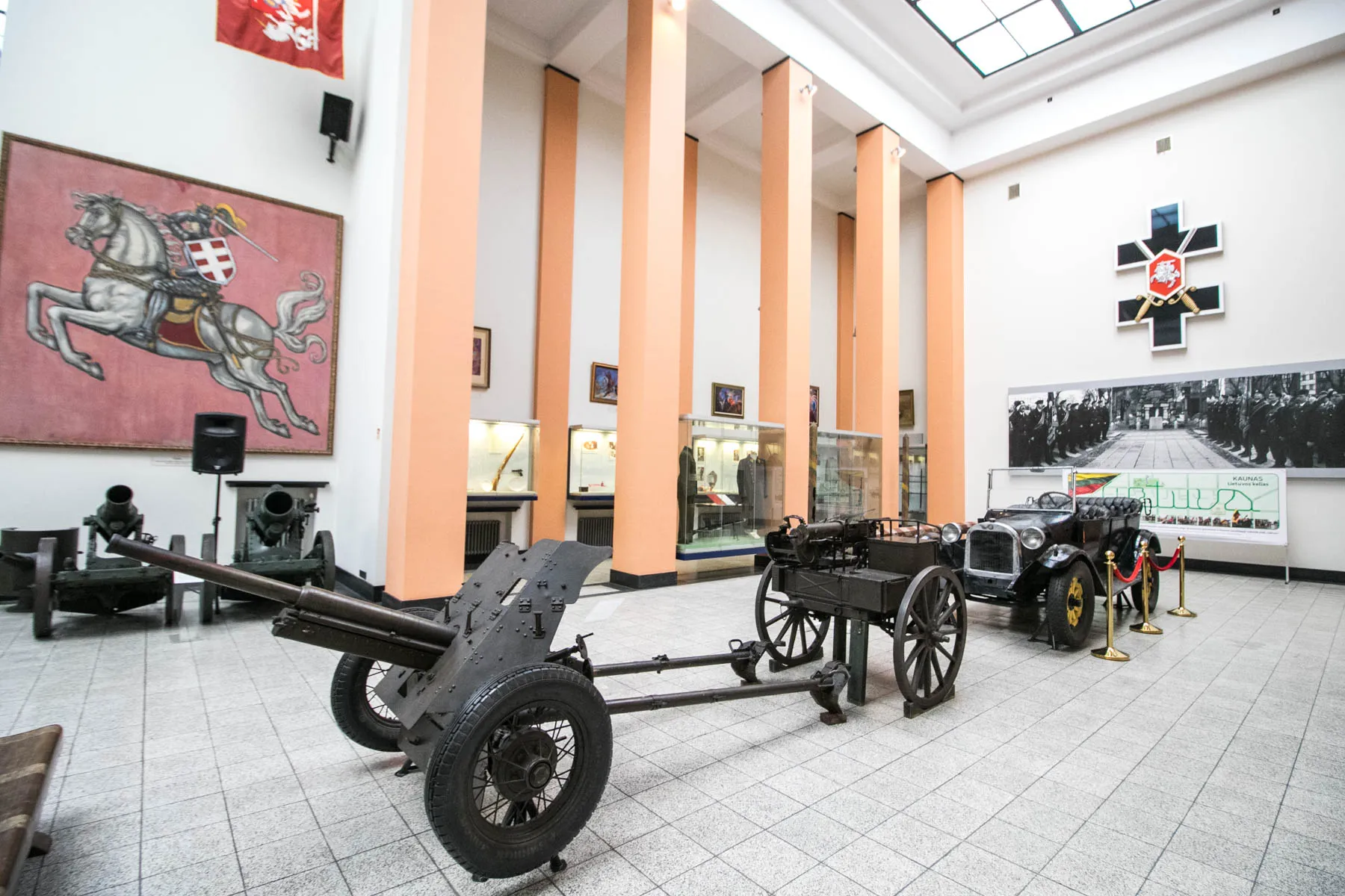 Karo muziejaus eksponatai