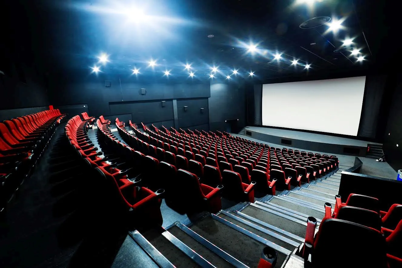 Kino teatras „Cinamon“