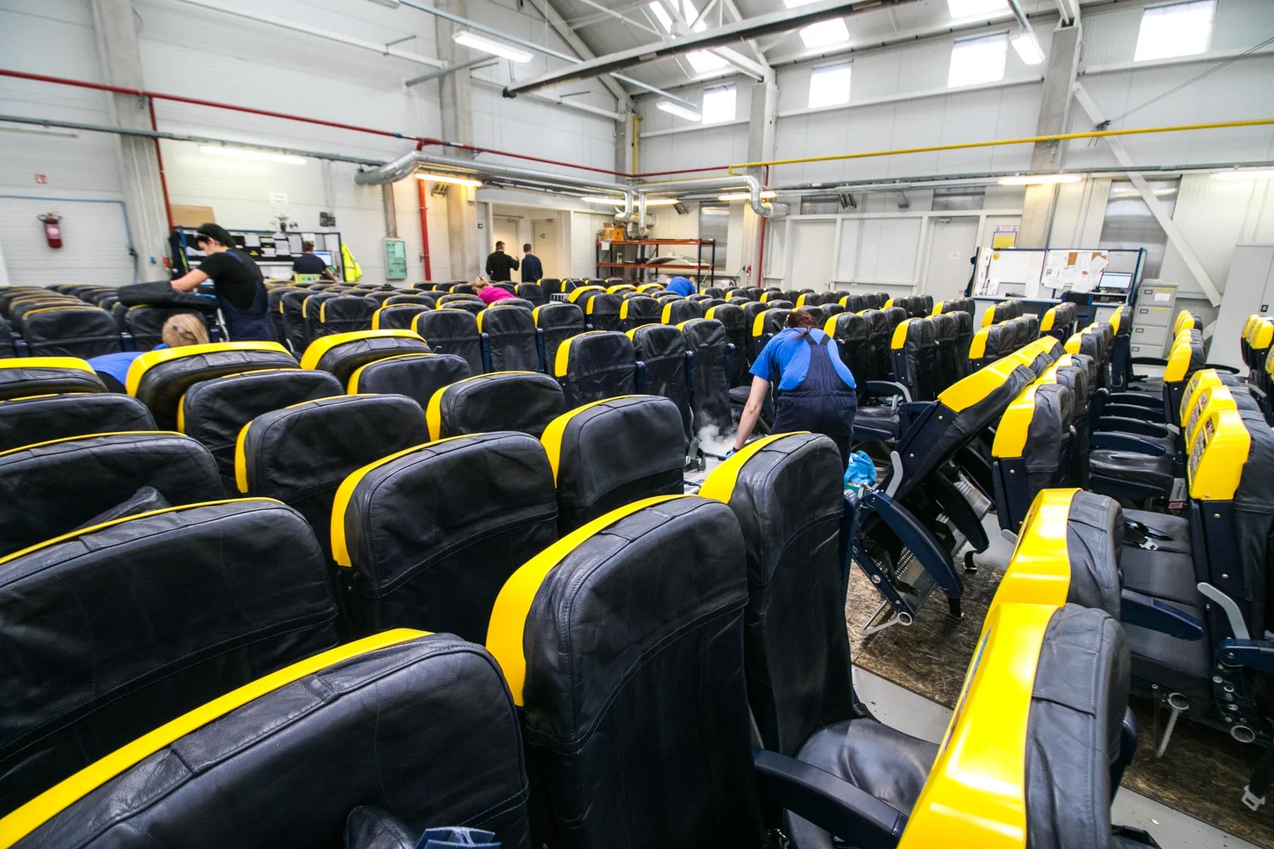 Ryanair lėktuvo remontas