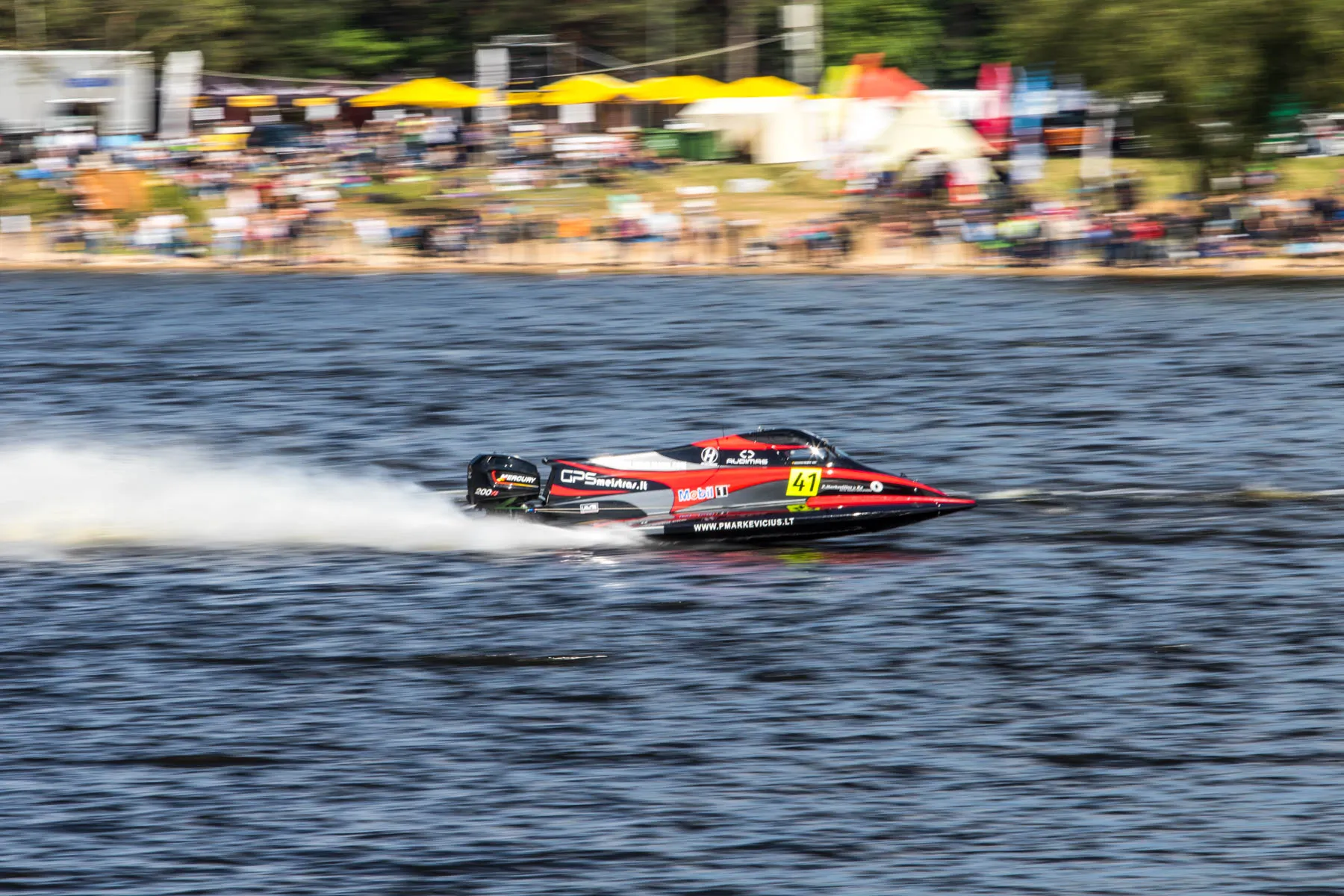 F2 vandens lenktynės